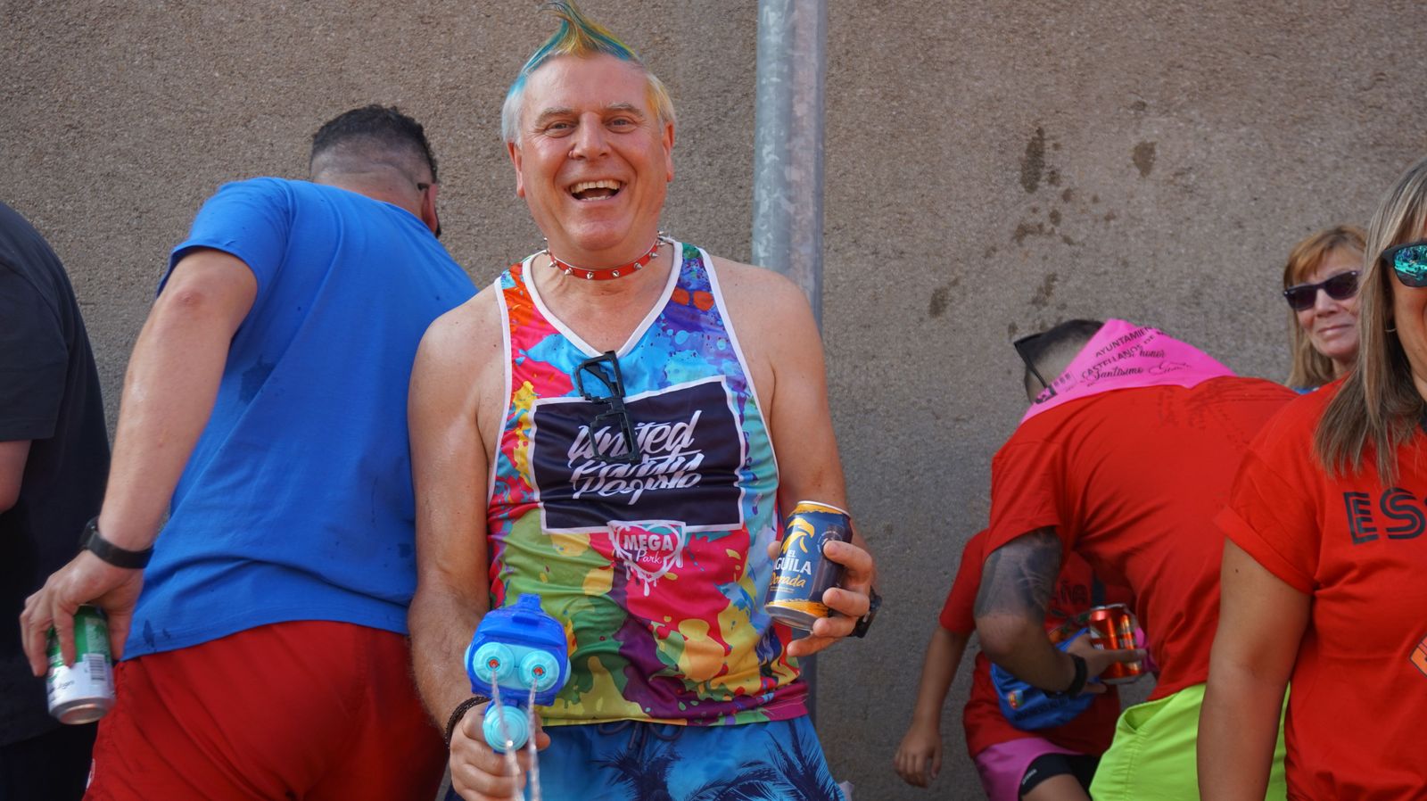 desfile-de-penas-en-castellanos-de-moriscos-37