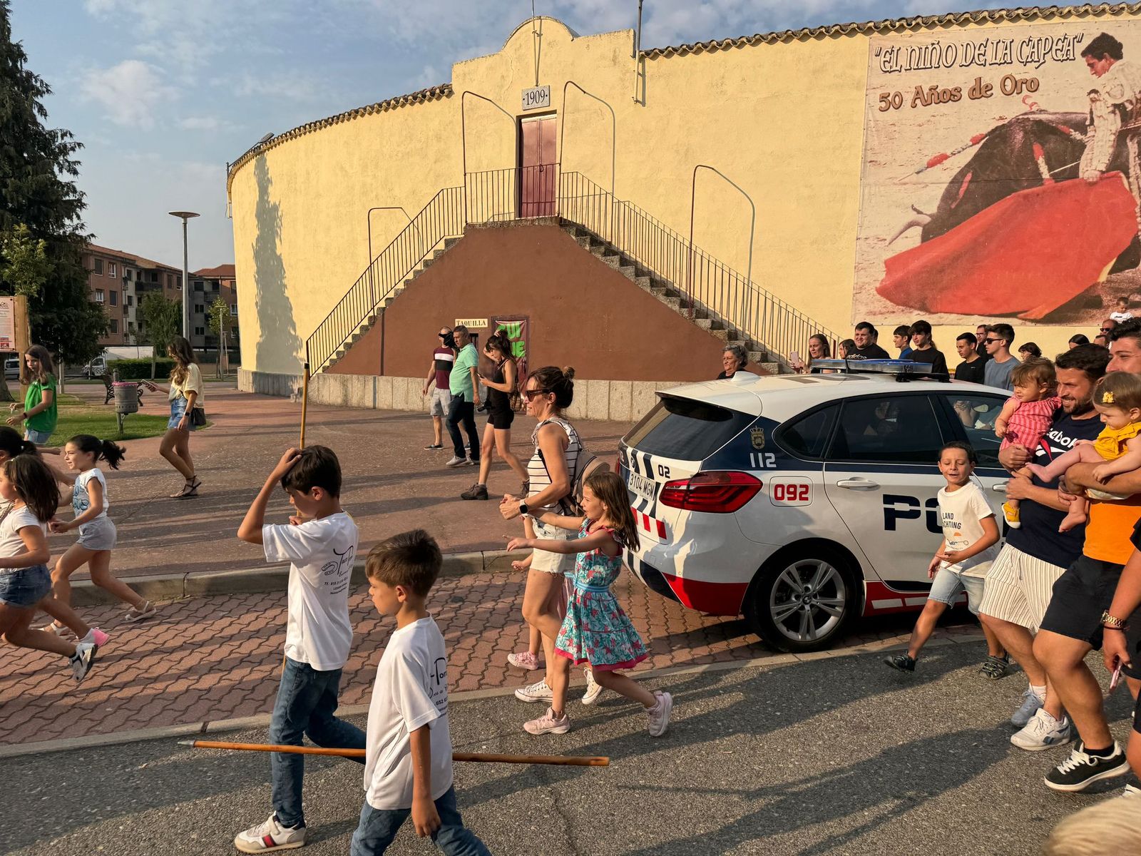 Encierro infantil de Mini Bueyes en Guijuelo durante sus fiestas 2025