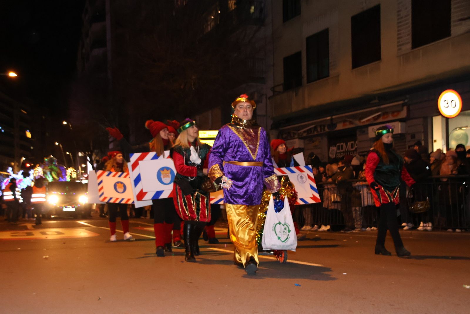 Los Reyes Magos recorren las calles de Salamanca en la Cabalgata 2026