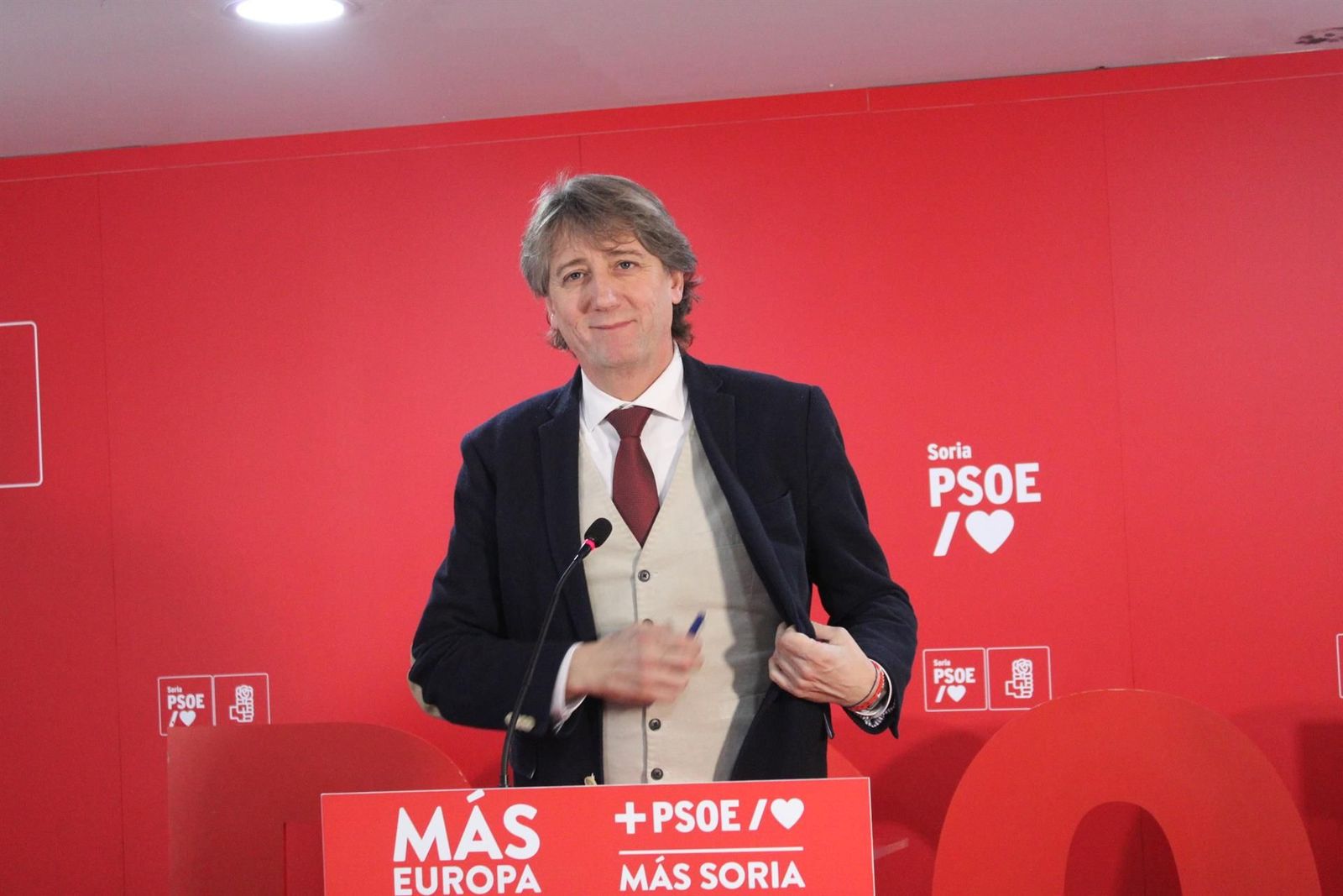 El secretario provincial del PSOE Carlos Martínez, Concha Ortega Oroz - Europa Press El secretario provincial del PSOE Carlos Martínez, Concha Ortega Oroz - Europa Press