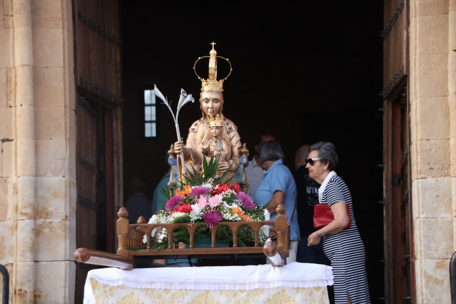 Villoria, pregón y ofrenda floral