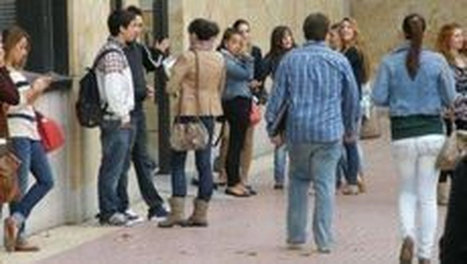 La Junta resuelve las ayudas para máster