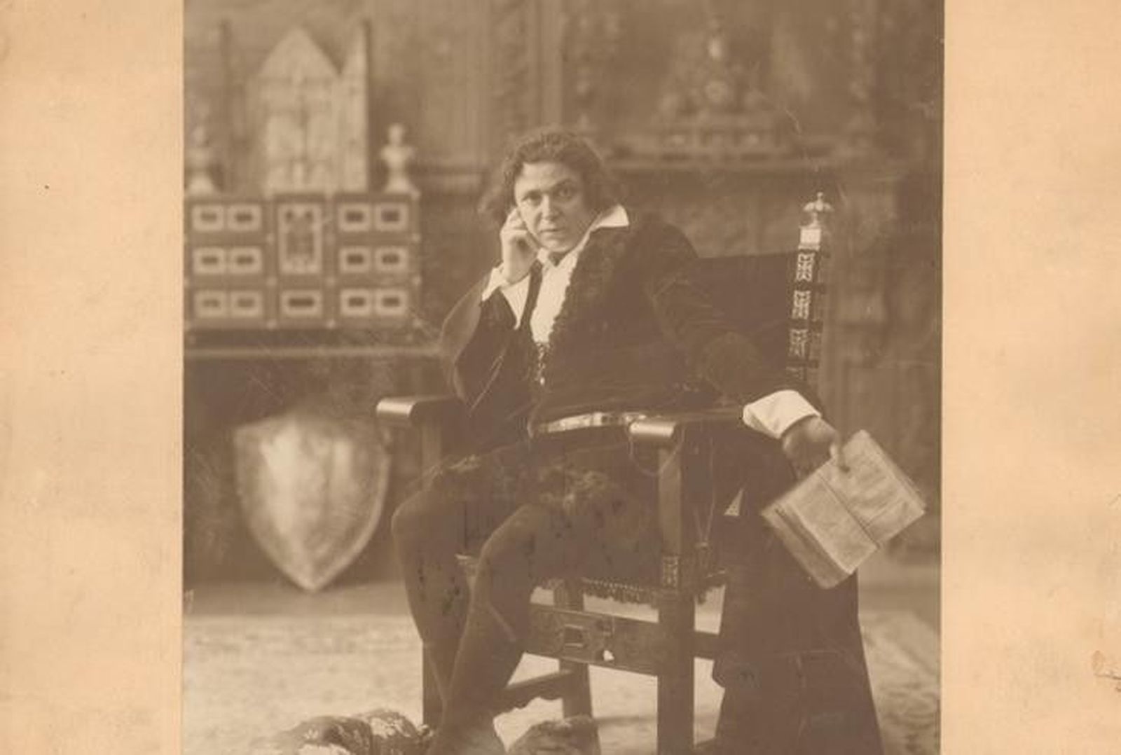 La Casa Museo Unamuno recibe un retrato fotográfico original de José Tallaví