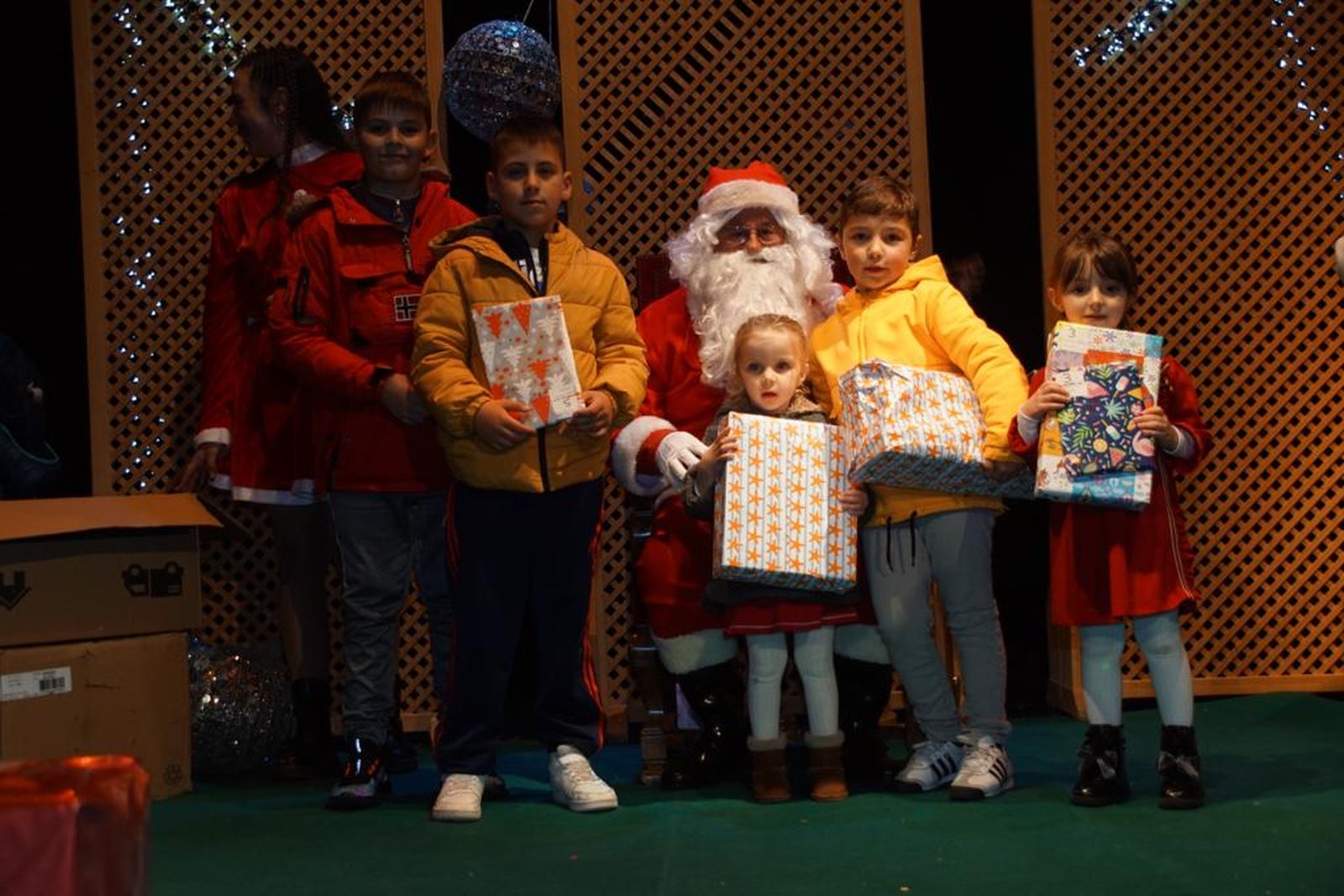 7f301244-04ea-489f-a779-b23ef8779a9d