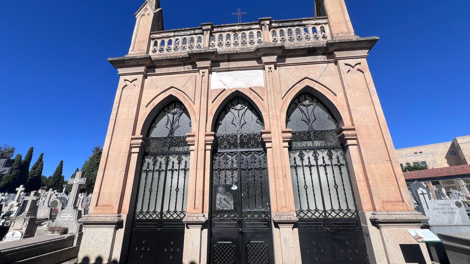 Panteón de José Durán Cabezas