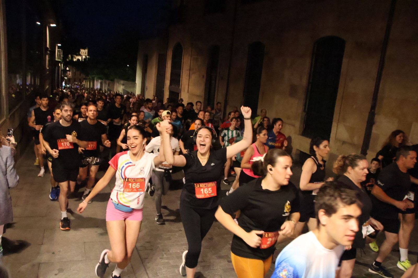 carrera nocturna de Salamanca a Tope carrera nocturna de Salamanca a Tope
