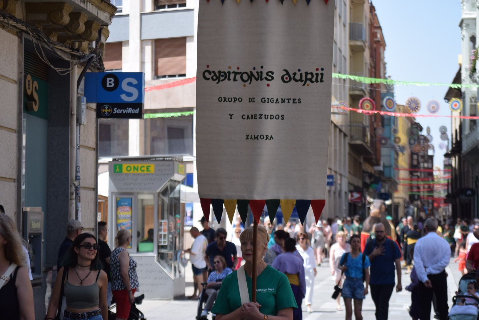 Desfile del Bestiario San Pedro 2025
