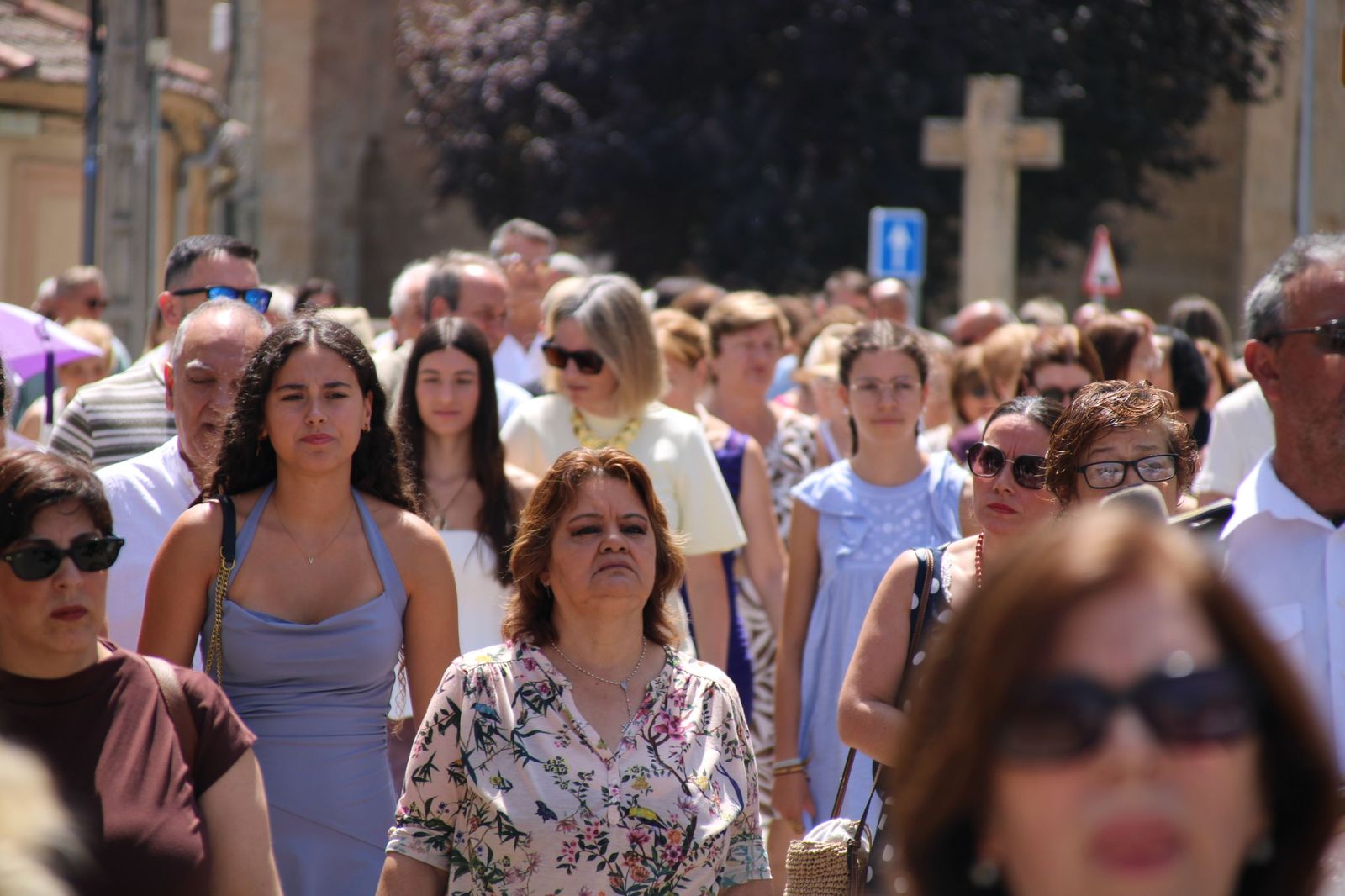 Procesión en honor al Cristo de las Batallas en Castellanos de Moriscos
