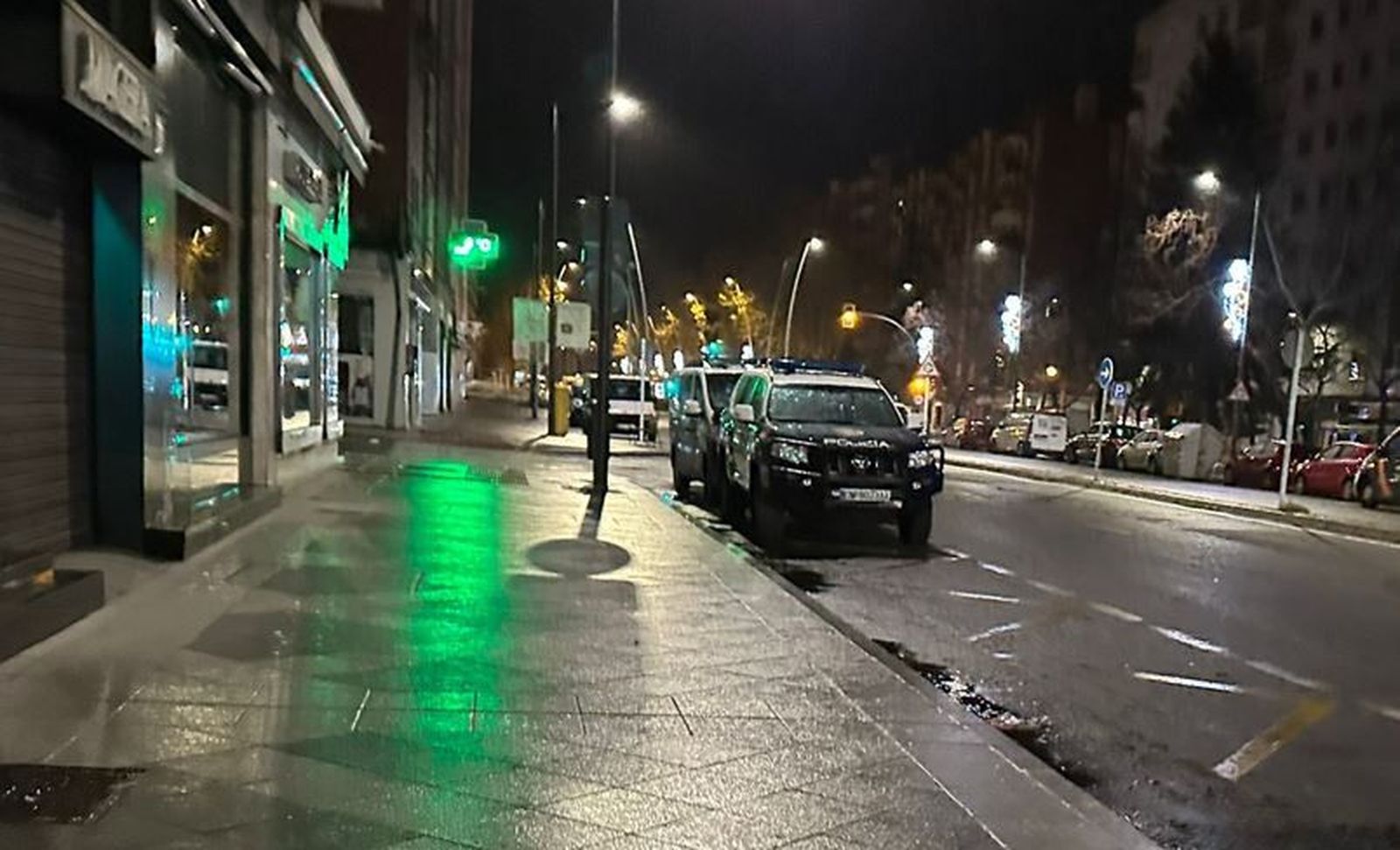 Lecheras de la Policía Nacional en la avenida Federico Anaya
