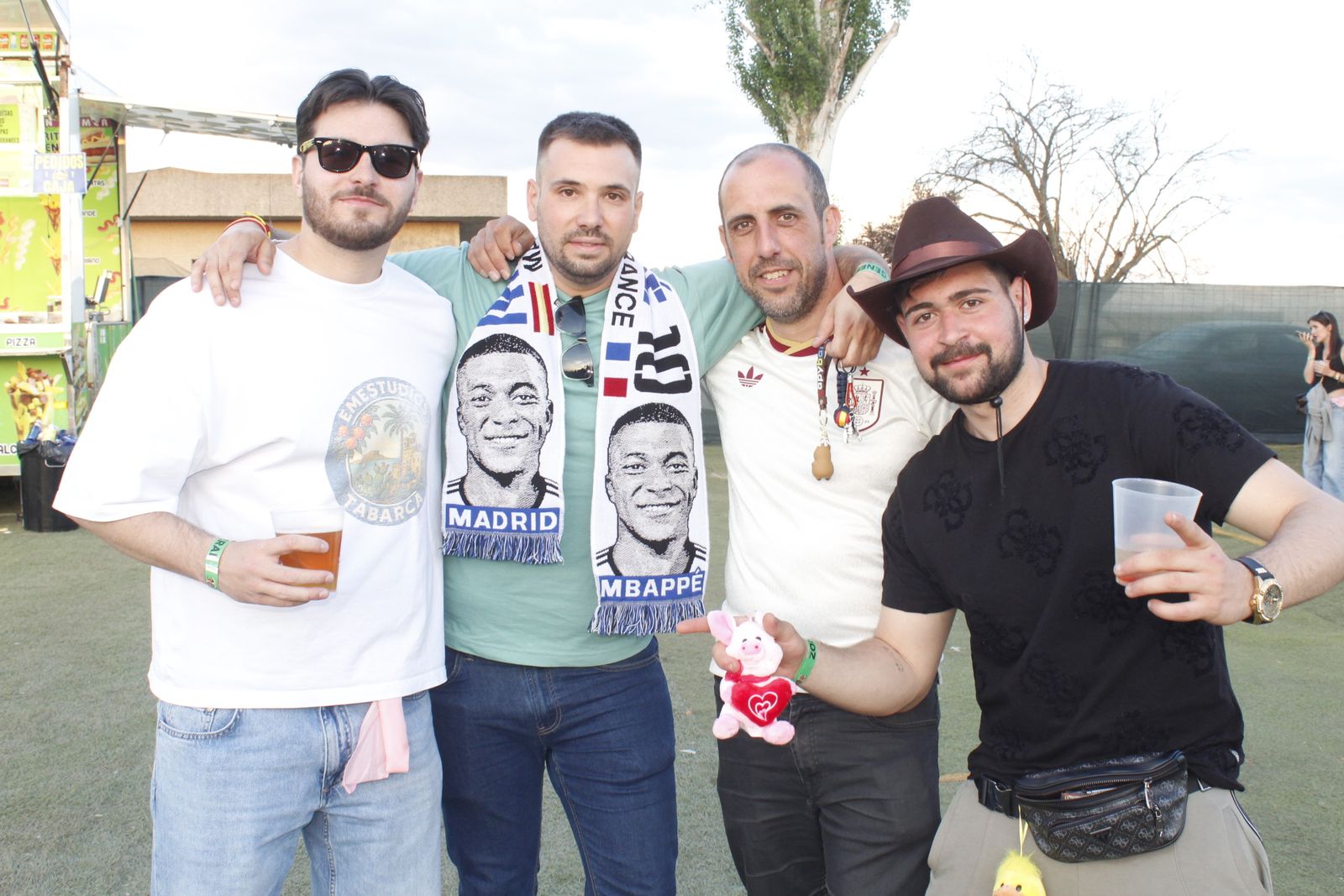 Salamanca de noche, sábado 18 de abril