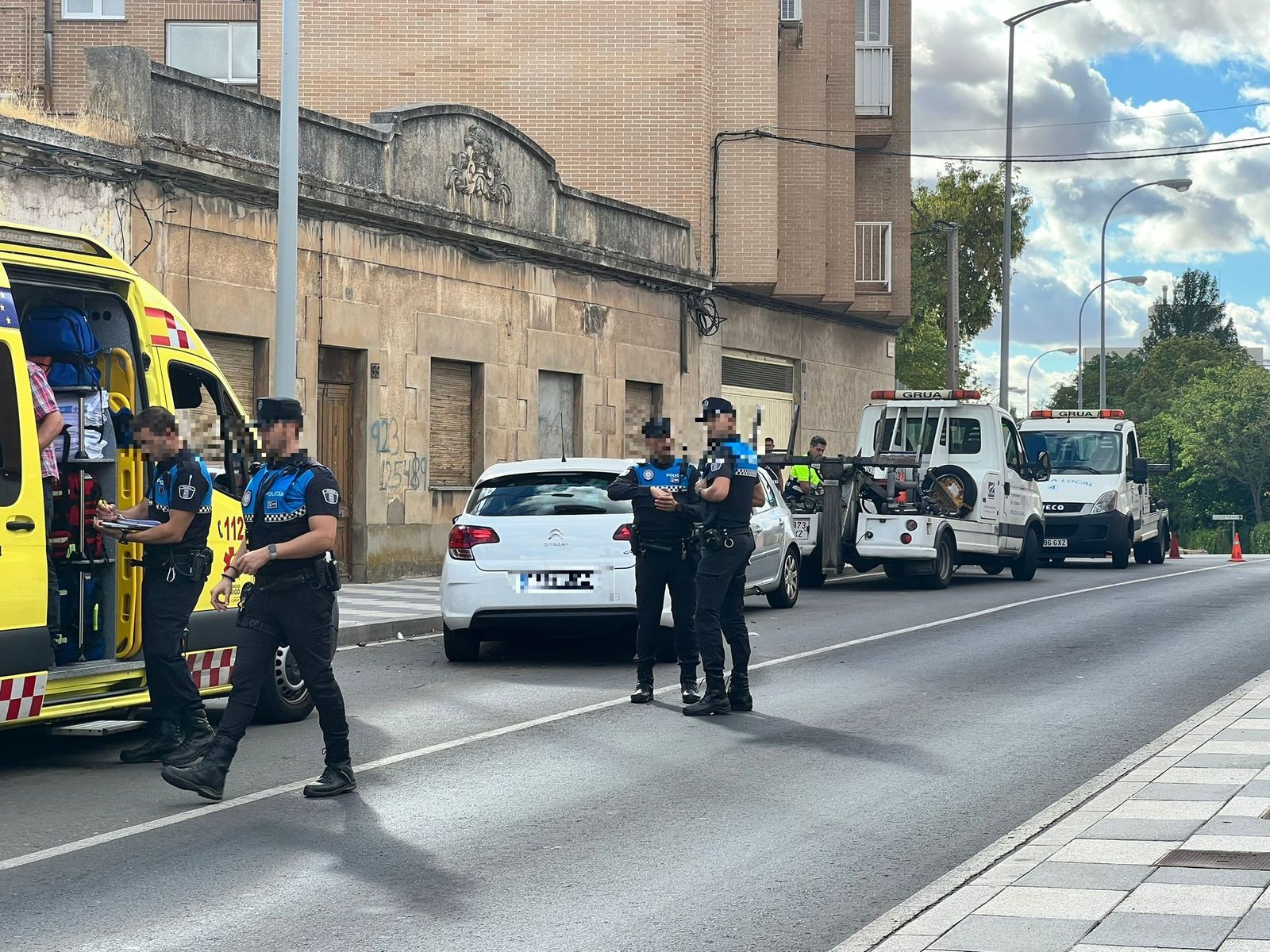 Choque Frontal Avenida Juan Pablo II (11).jpeg