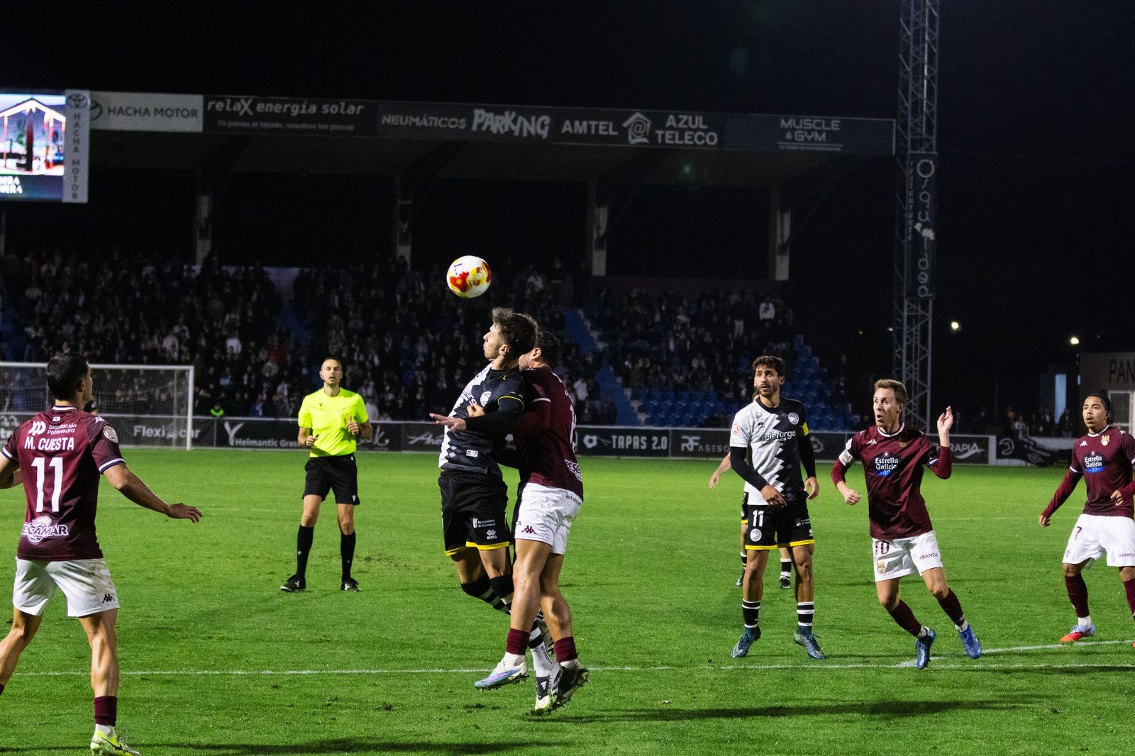 Partido entre Unionistas y Pontevedra en el Reina Sofía