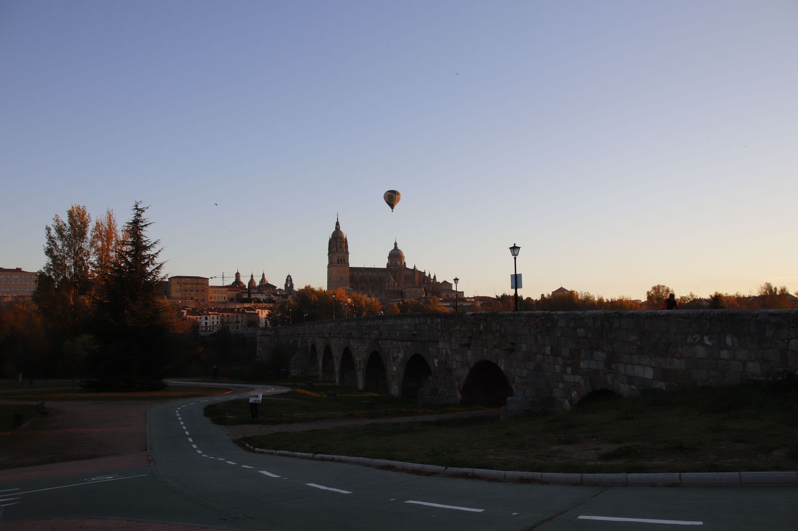 Vistas de Salamanca desde el Puente Romano