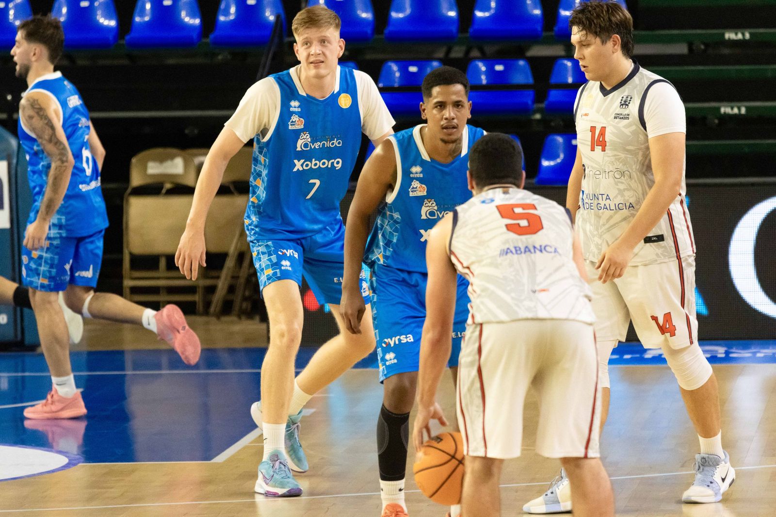 Perfumerías Avenida – Santo Domingo Betanzos