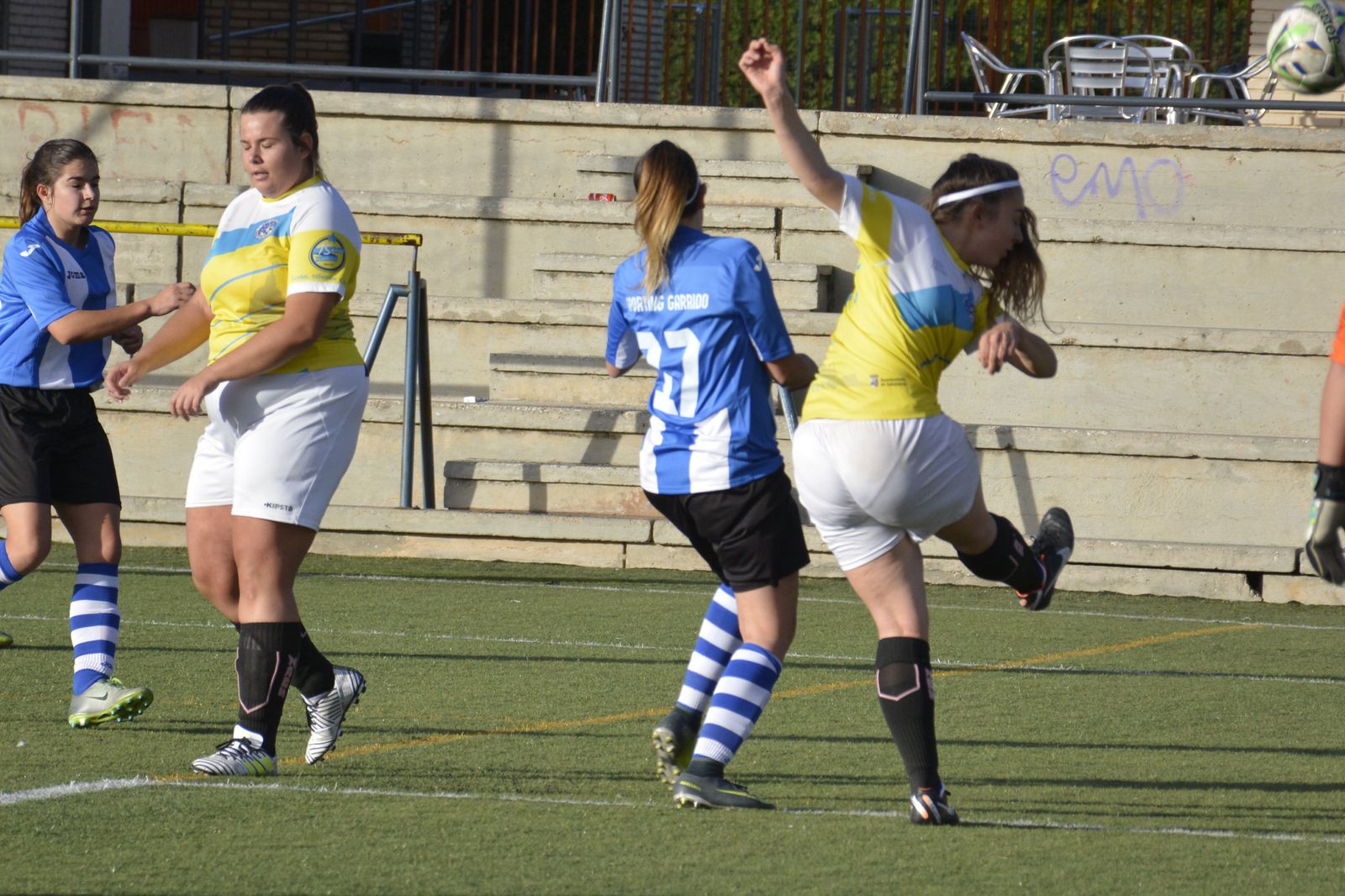 Capuchinos femenino - Sporting Garrido
