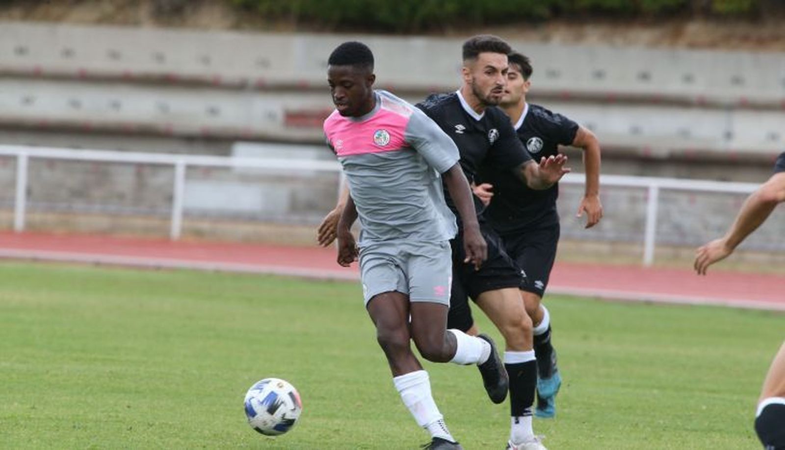 Oumar Camara, jugador del Salamanca CF UDS B / FOTO SALAMANCA24HORAS.COM