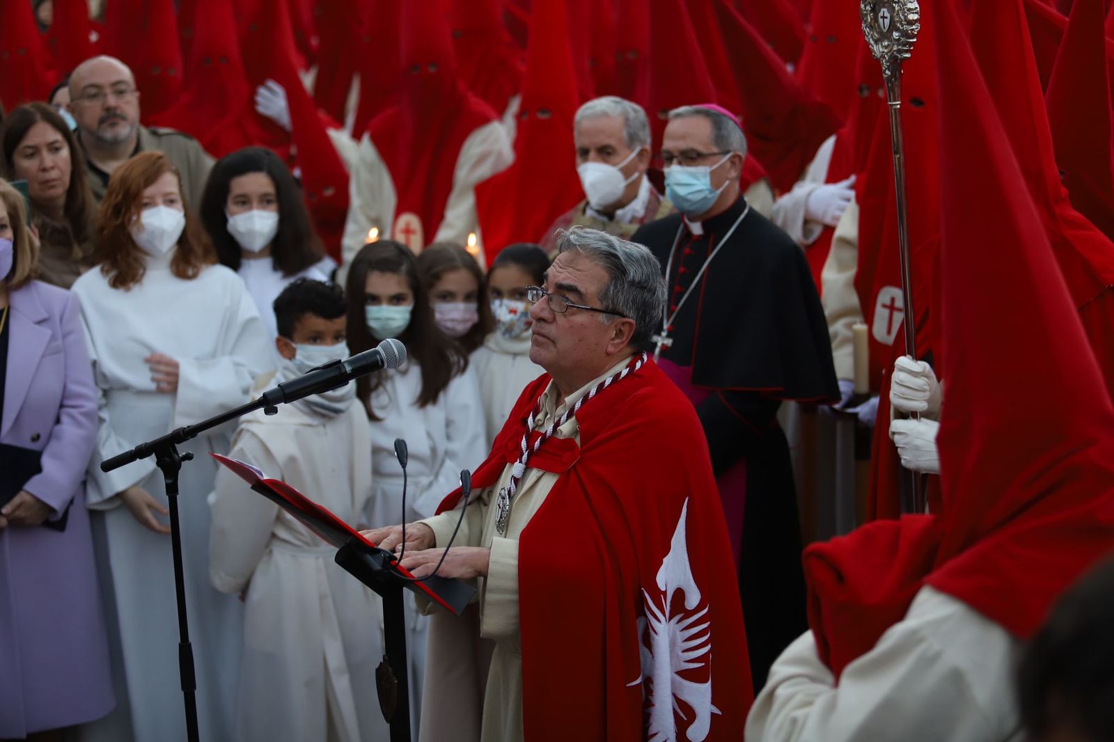 procesion-de-la-cofradia-del-silencio-foto-maria-lorenzo-14