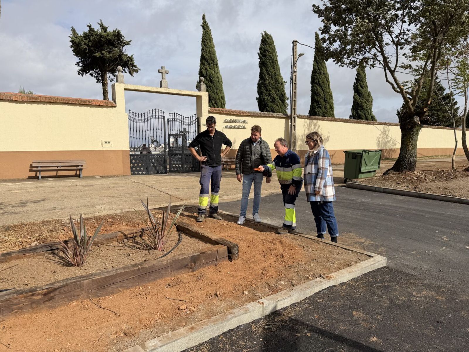 Guijuelo mejora varias calles y pone a punto el cementerio municipal