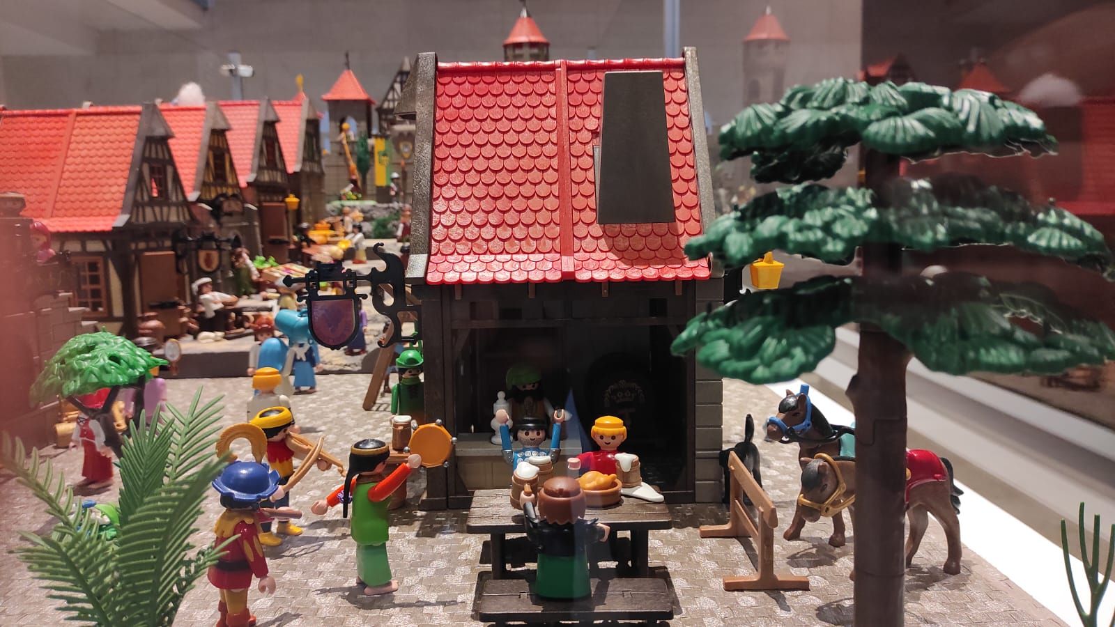 whatsapp-image-2023-12-01-at-10-20-12-2