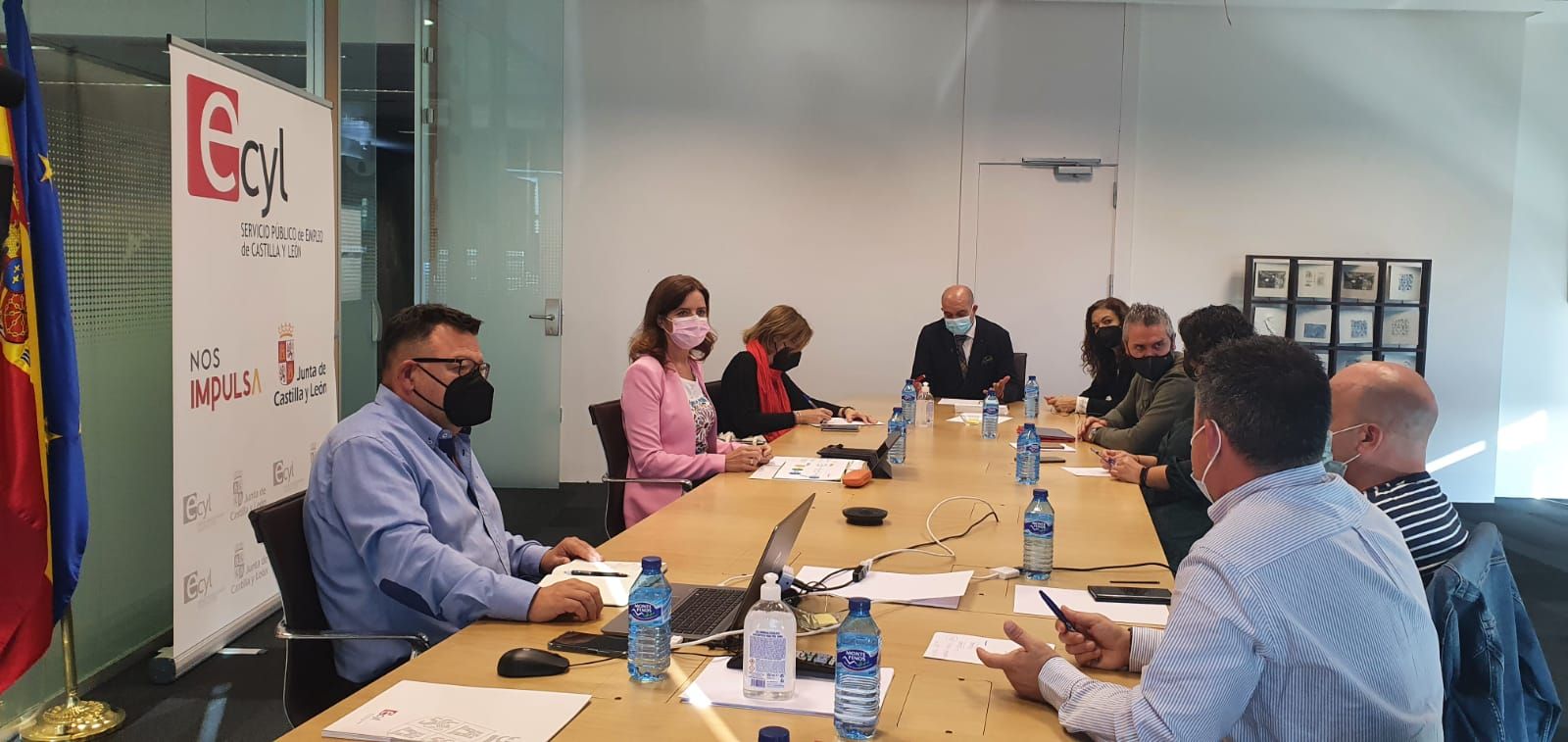 Reunión entre las distintas partes