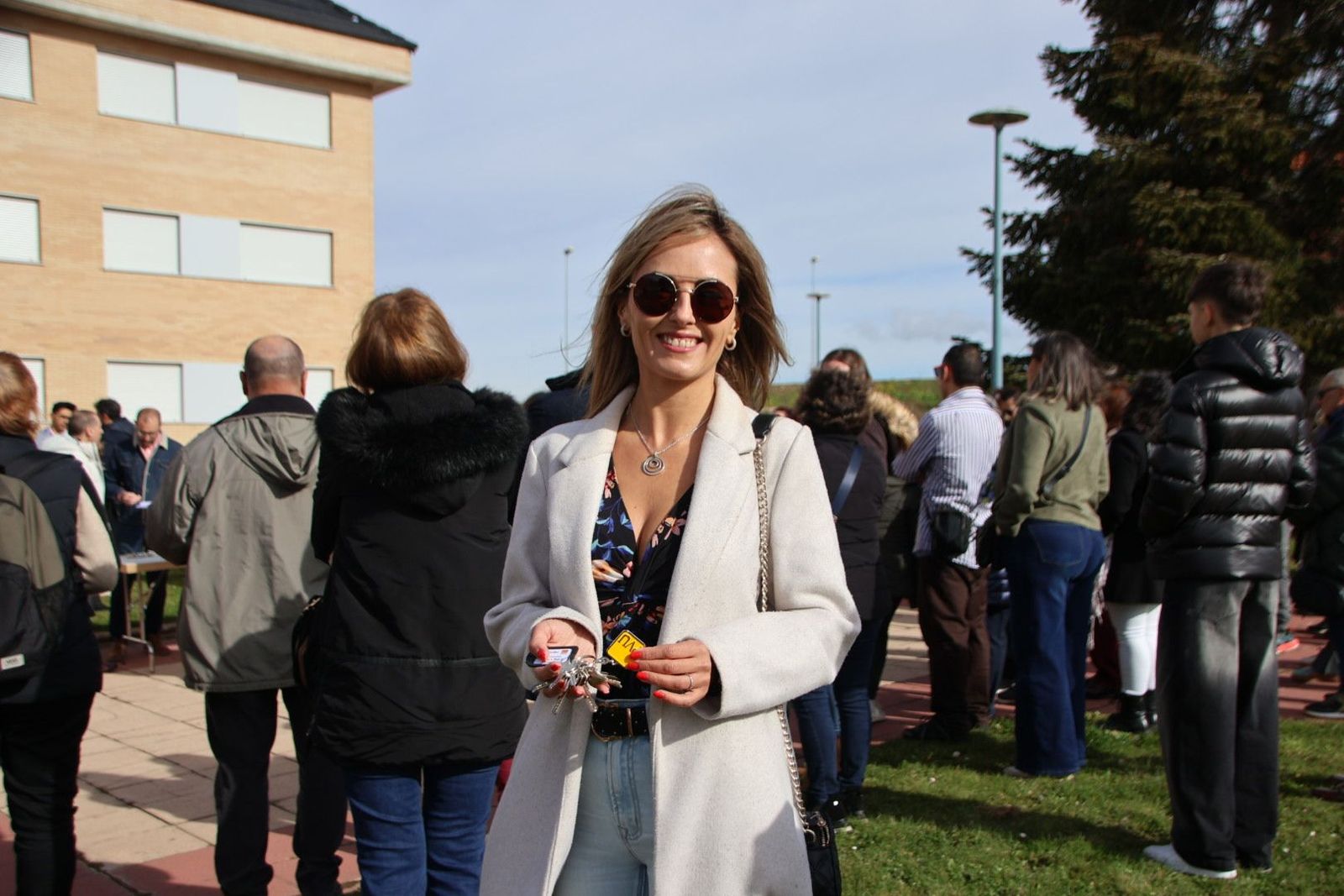 Cristina entrega las llaves de la nueva promoción de viviendas protegidas en Pizarrales