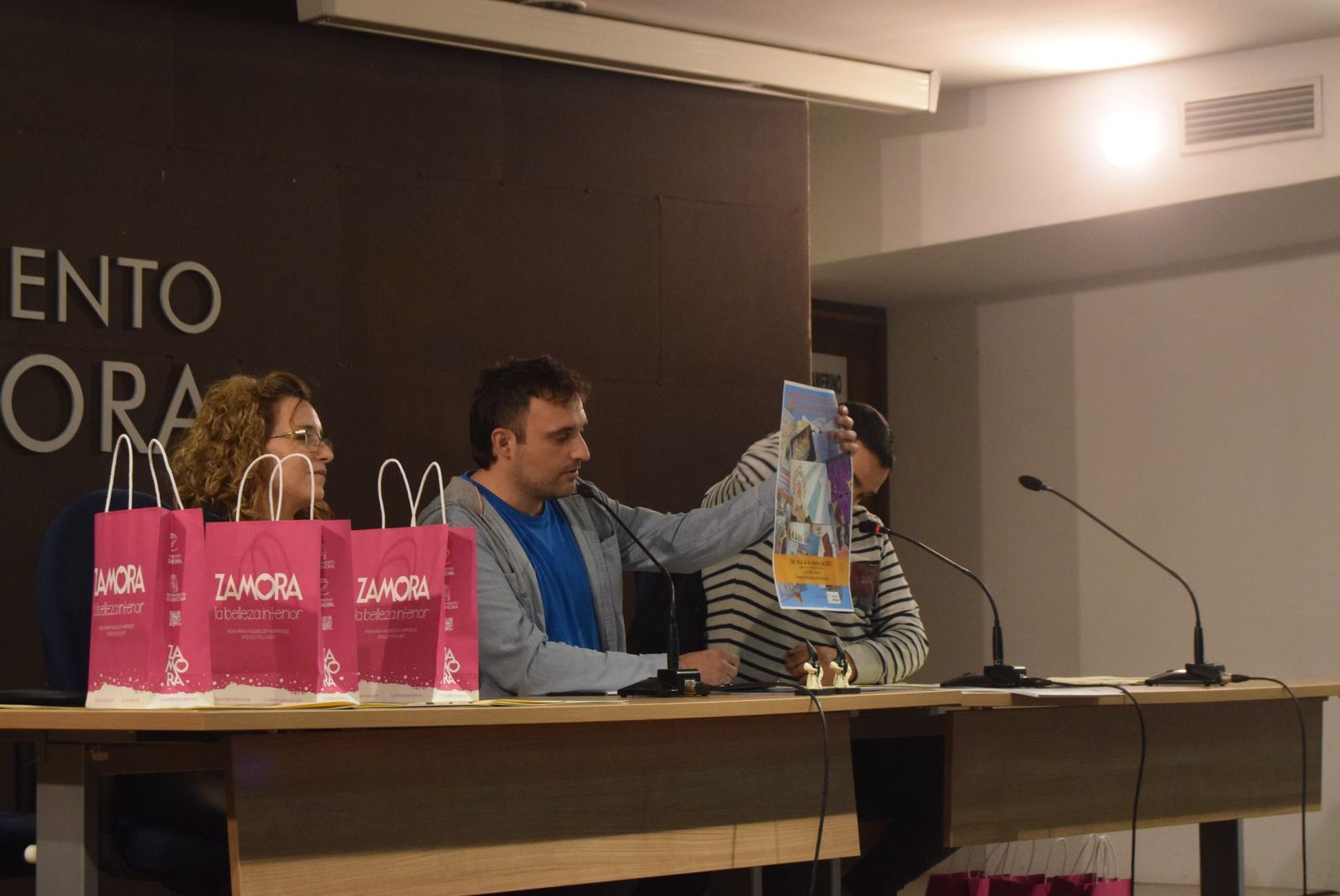 entrega-de-premios-del-concurso-de-dibujo-de-luz-penitente-5