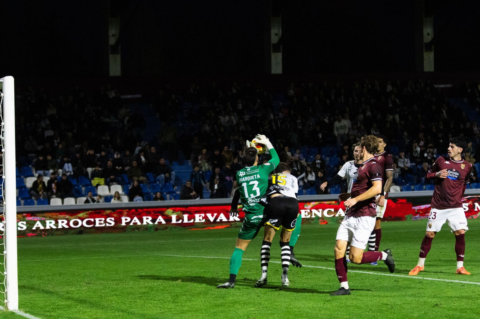 Partido entre Unionistas y Pontevedra en el Reina Sofía