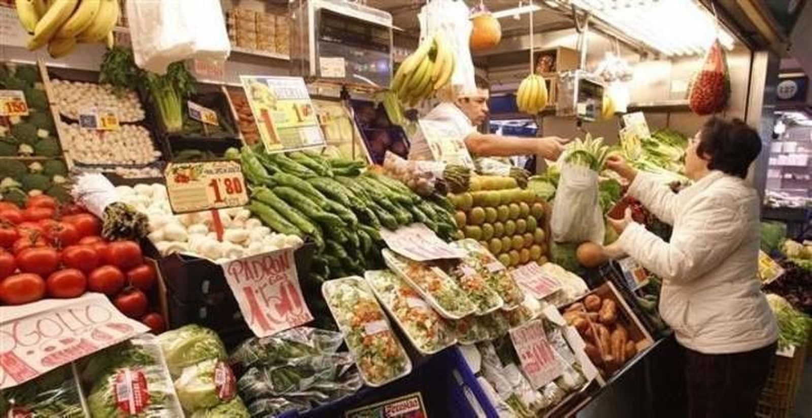 Las ventas del comercio retroceden después de veintiocho meses consecutivos al alza Las ventas del comercio retroceden después de veintiocho meses consecutivos al alza