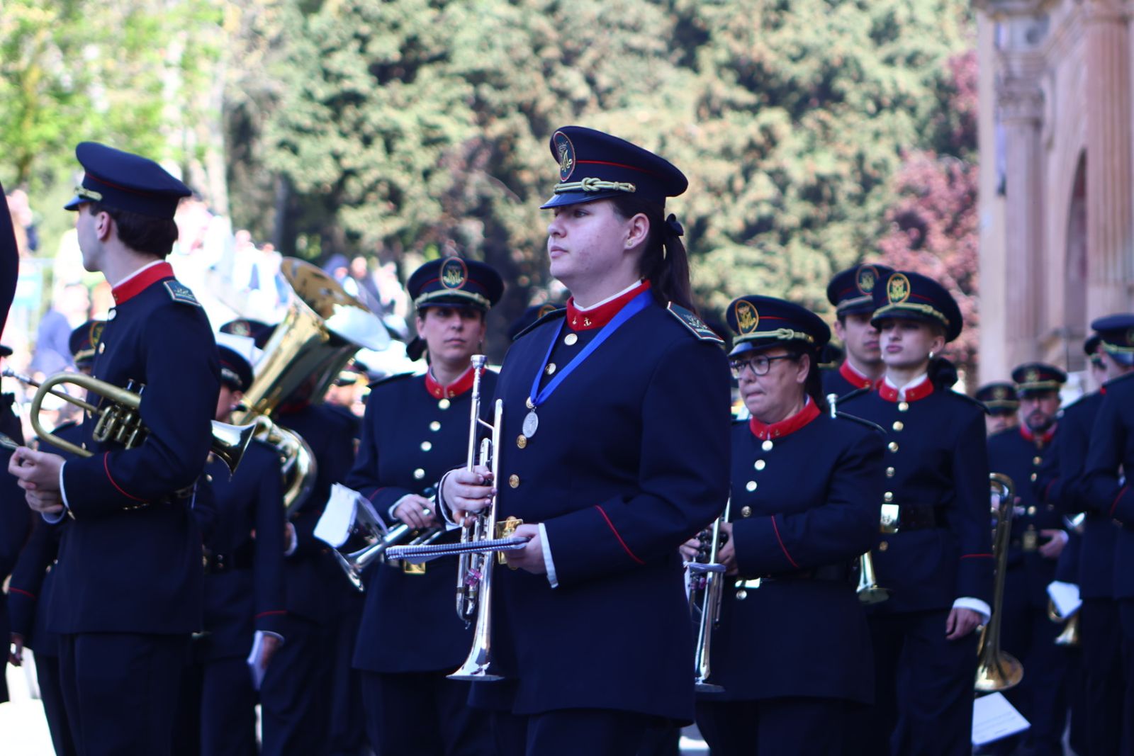 Procesión del encuentro de Nuestra Señora de la Alegría y Jesús Resucitado en el Domingo de Resurrección en Salamanca