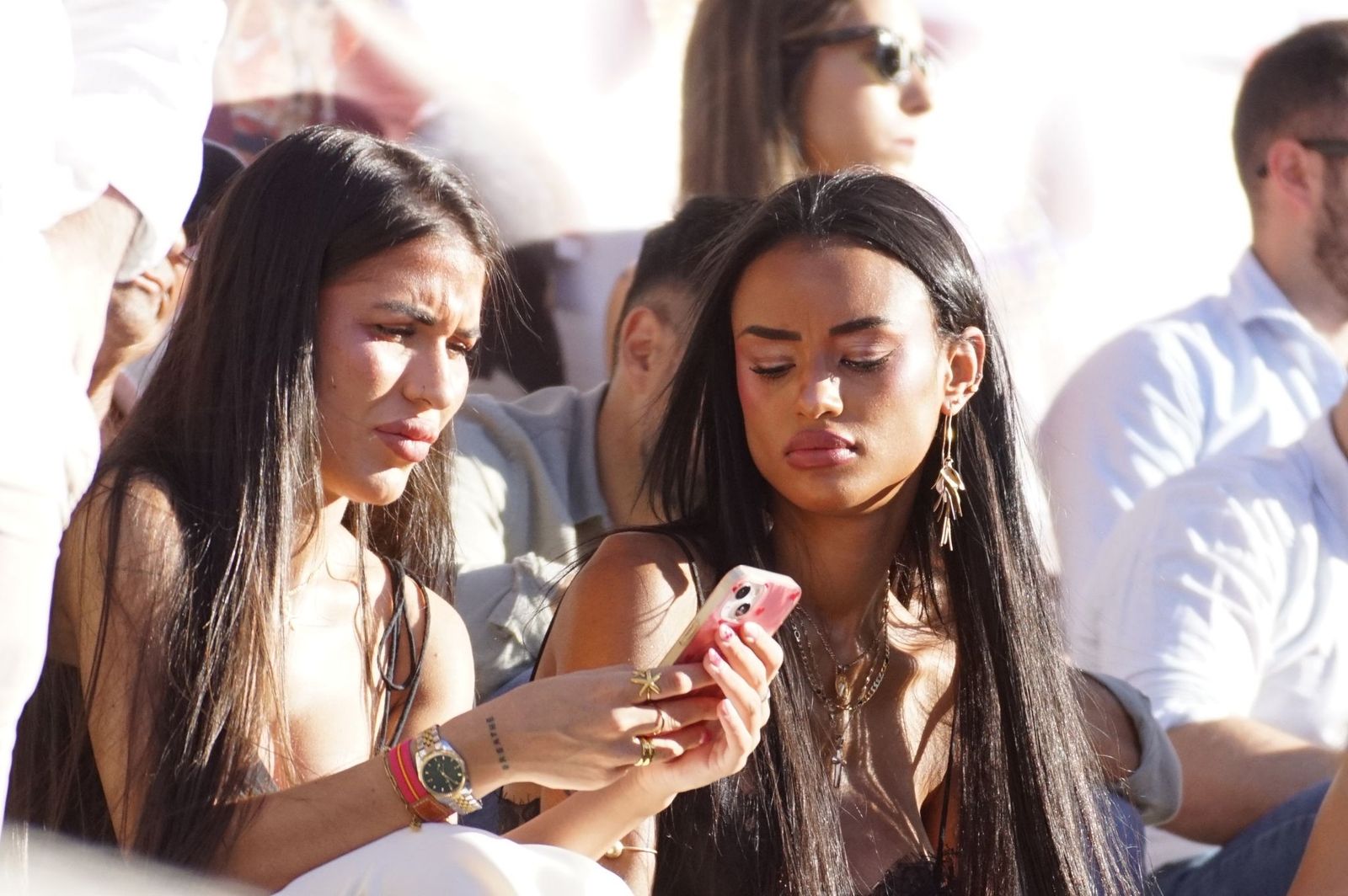 Así se ha vivido la primera corrida de la feria 2025 en La Glorieta: imágenes del ambiente en los tendidos y en el patio de cuadrillas