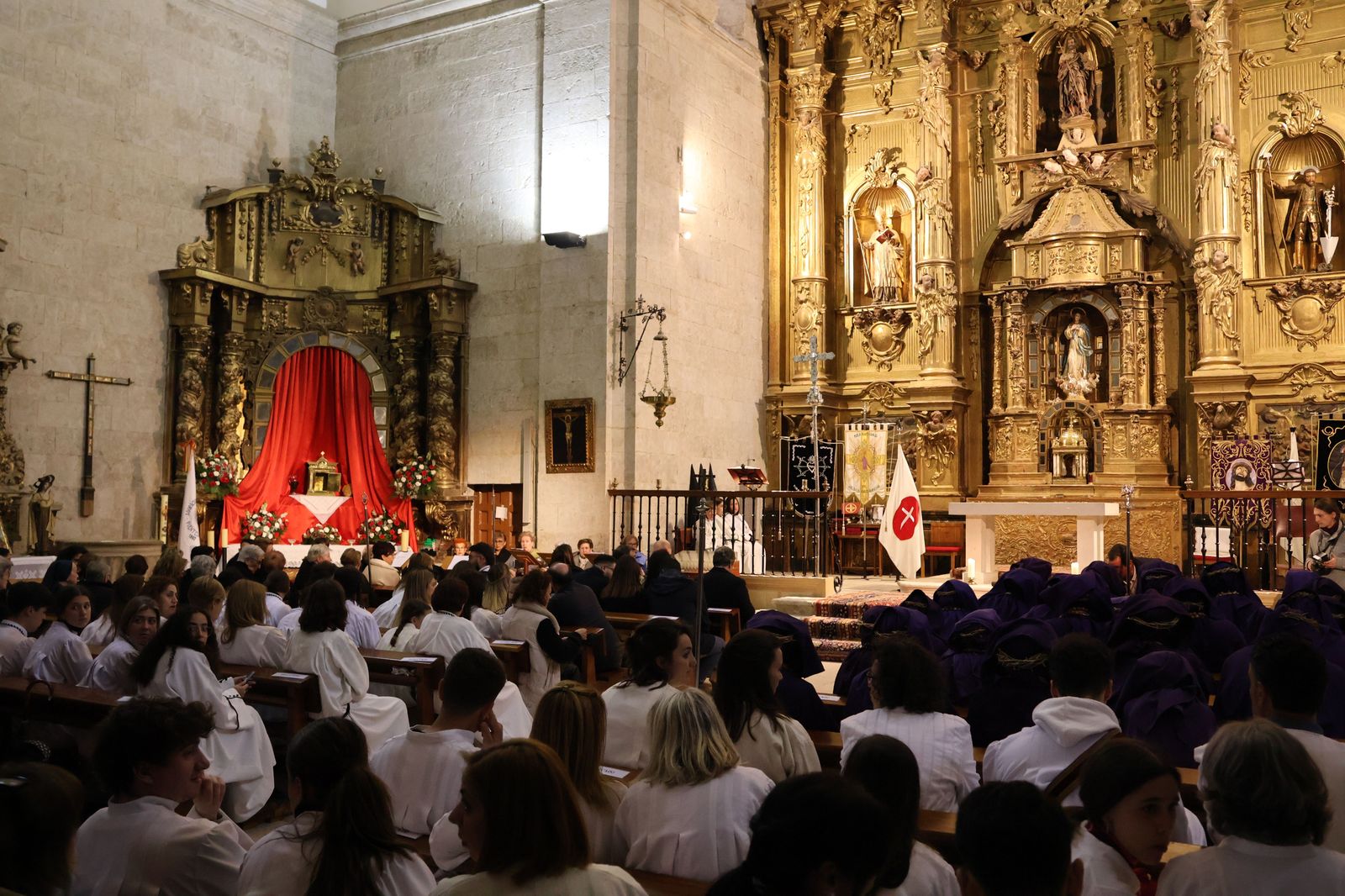 suspension-de-la-procesion-del-santo-entierro-de-fuentesauco-9