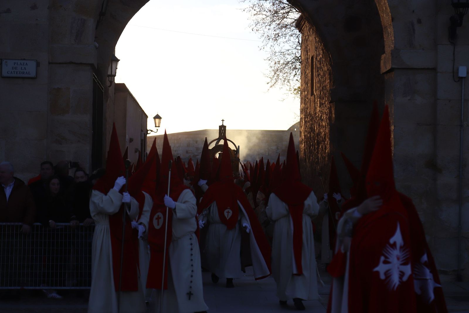 GALERÍA | Revive en imágenes la procesión del Silencio