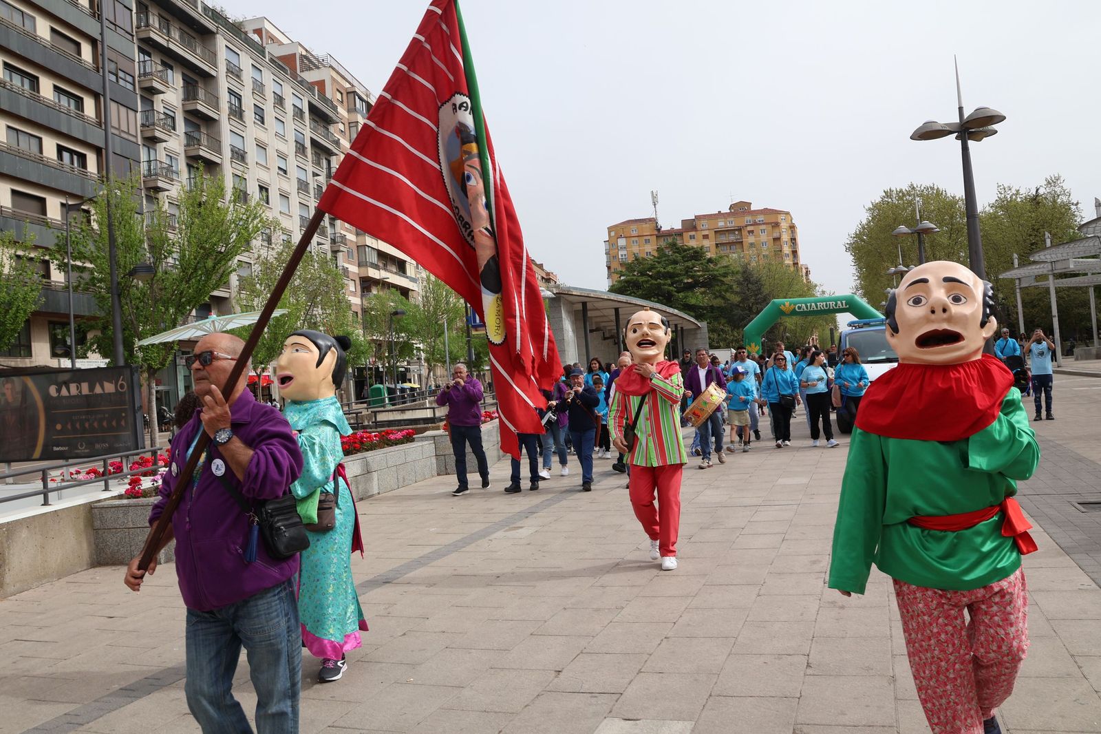 GALERÍA | Marcha solidaria para celebrar el día del autismo en Zamora