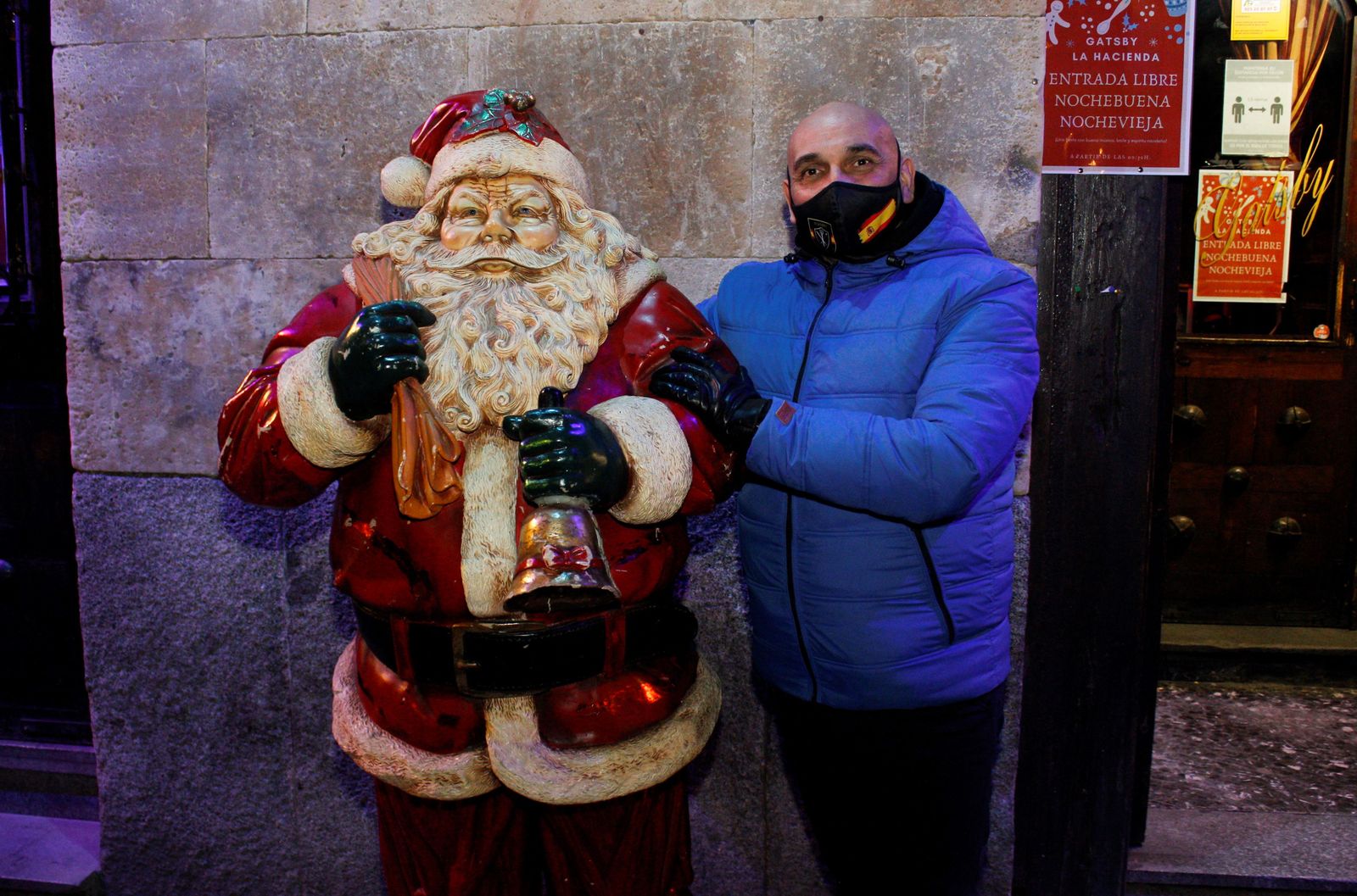 salamanca-de-noche-sabado-25-de-diciembre-de-2021-9793