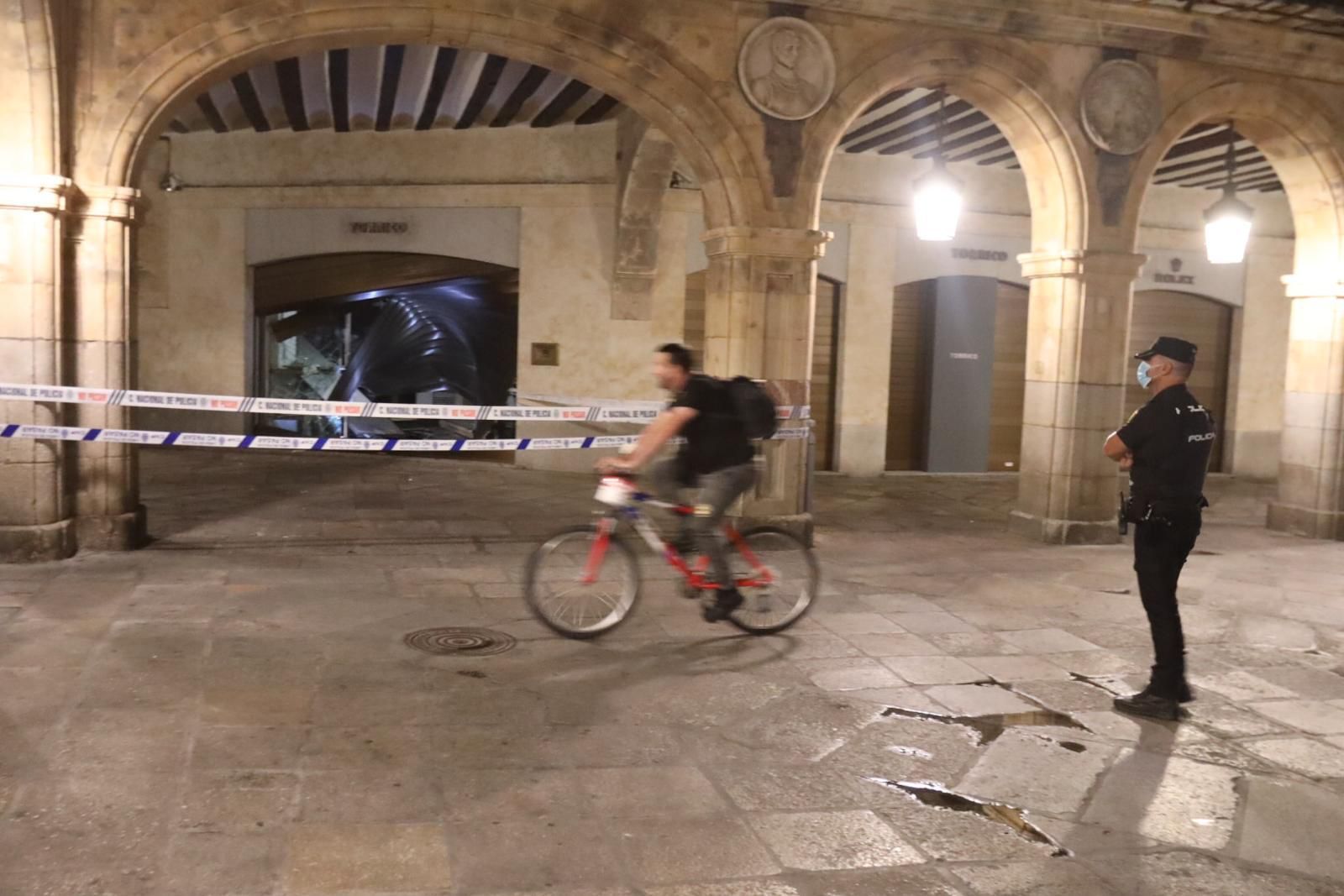 alunizaje-joyeri-a-plaza-mayor-2021-09-06-at-07-25-36