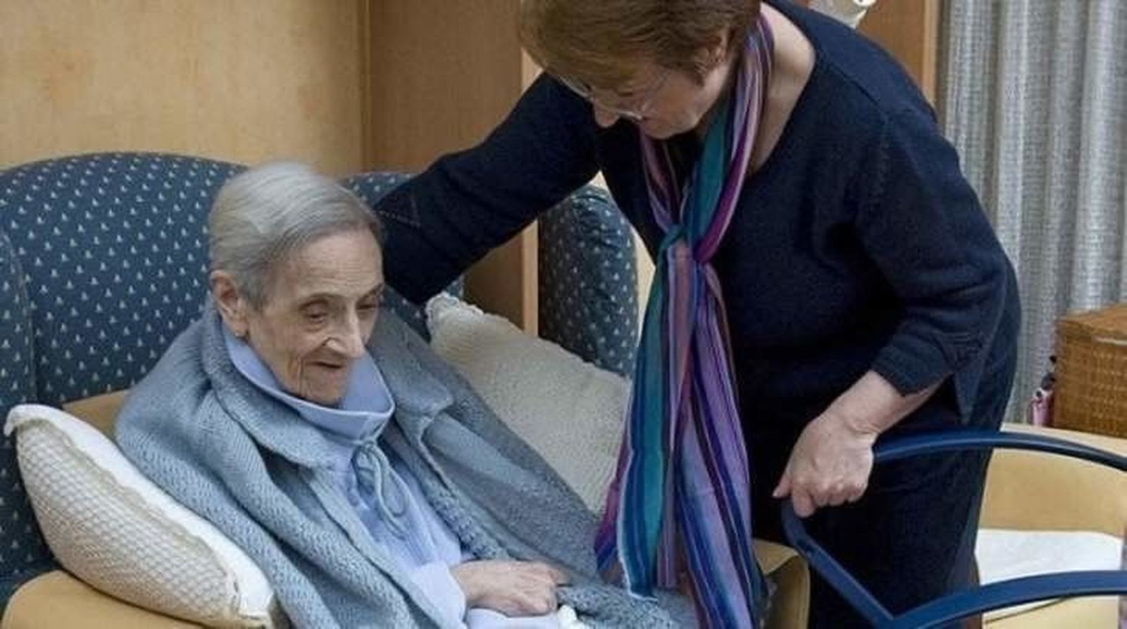 La Junta crea el fichero de registro único de usuarios de los Servicios Sociales