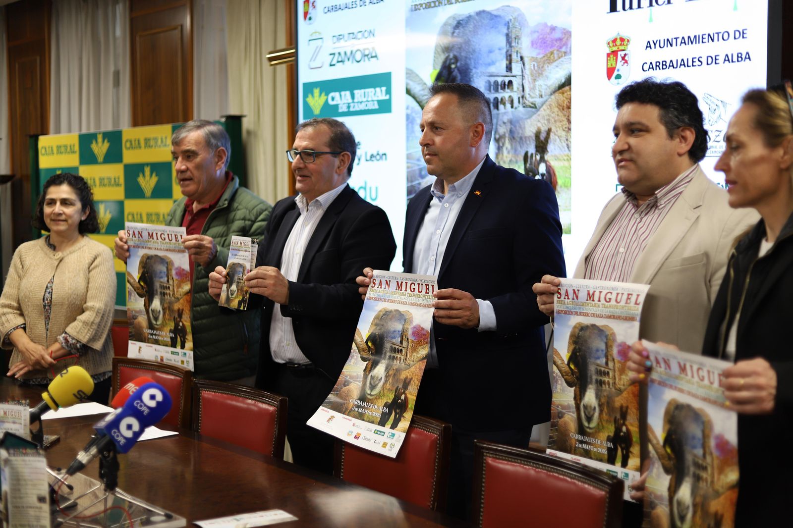 Presentación de la feria de San Miguel en Carbajales