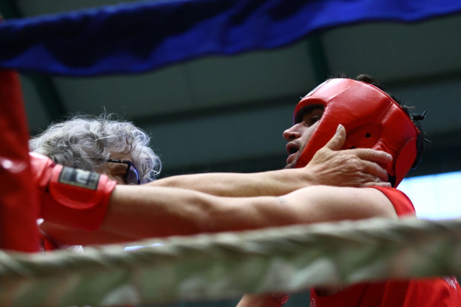 Velada de Boxeo en el Pabellón de San José