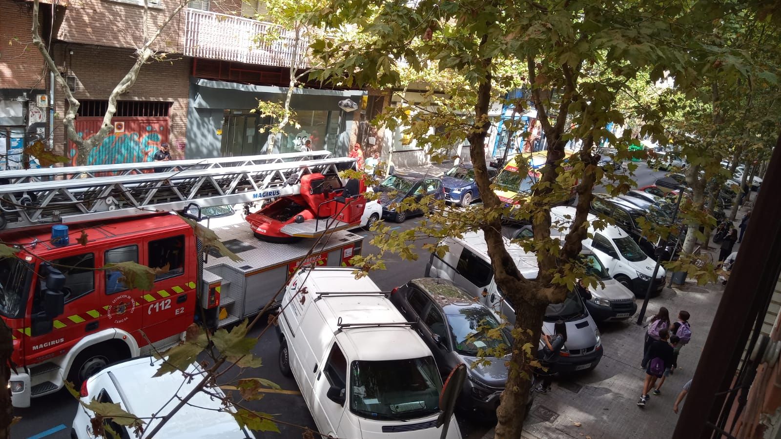 GALERÍA | Servicios de emergencia desplegados en Zamora capital tras la combustión de una bombona