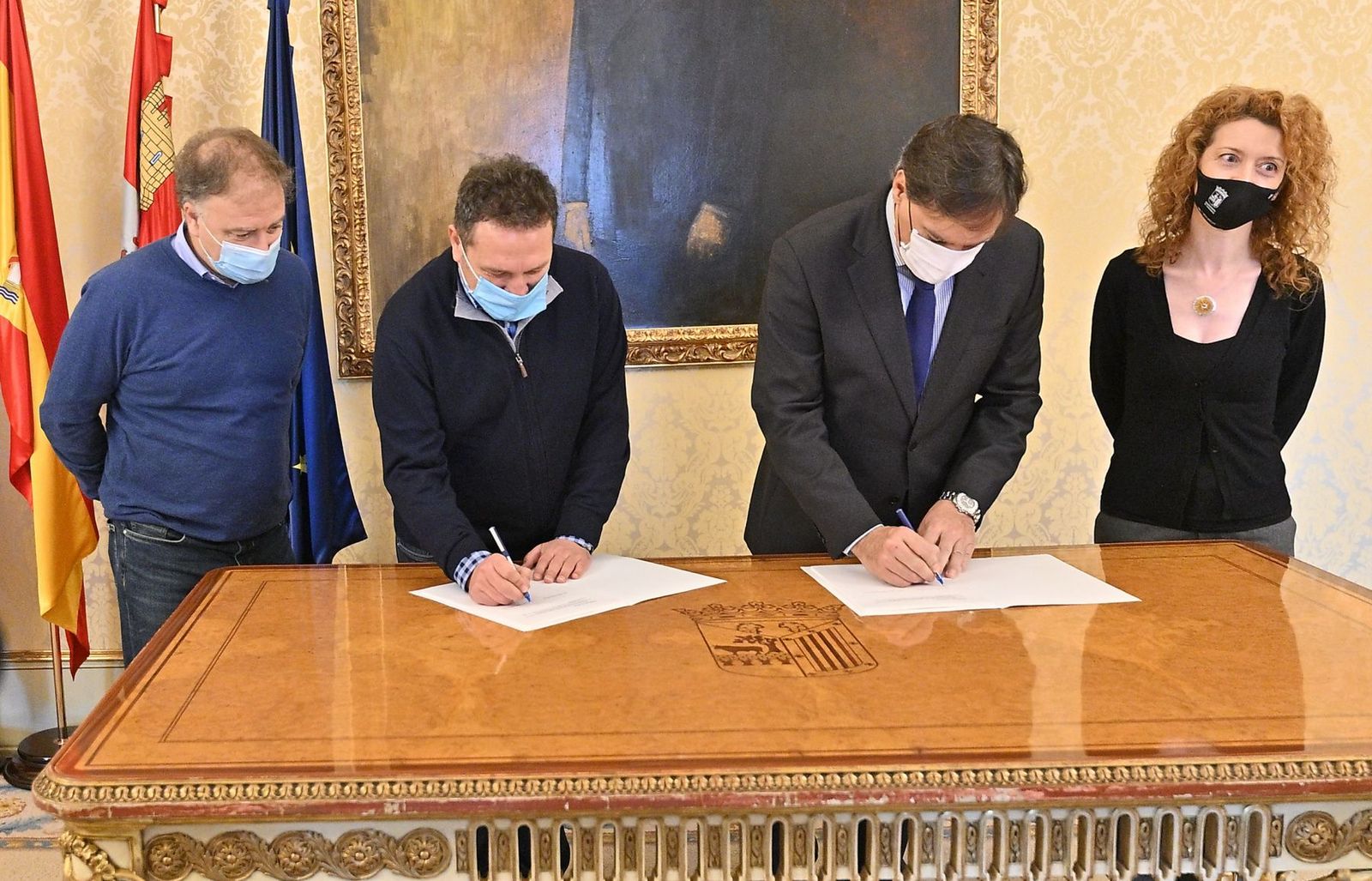 Firma del convenio en el Ayuntamiento de Salamanca
