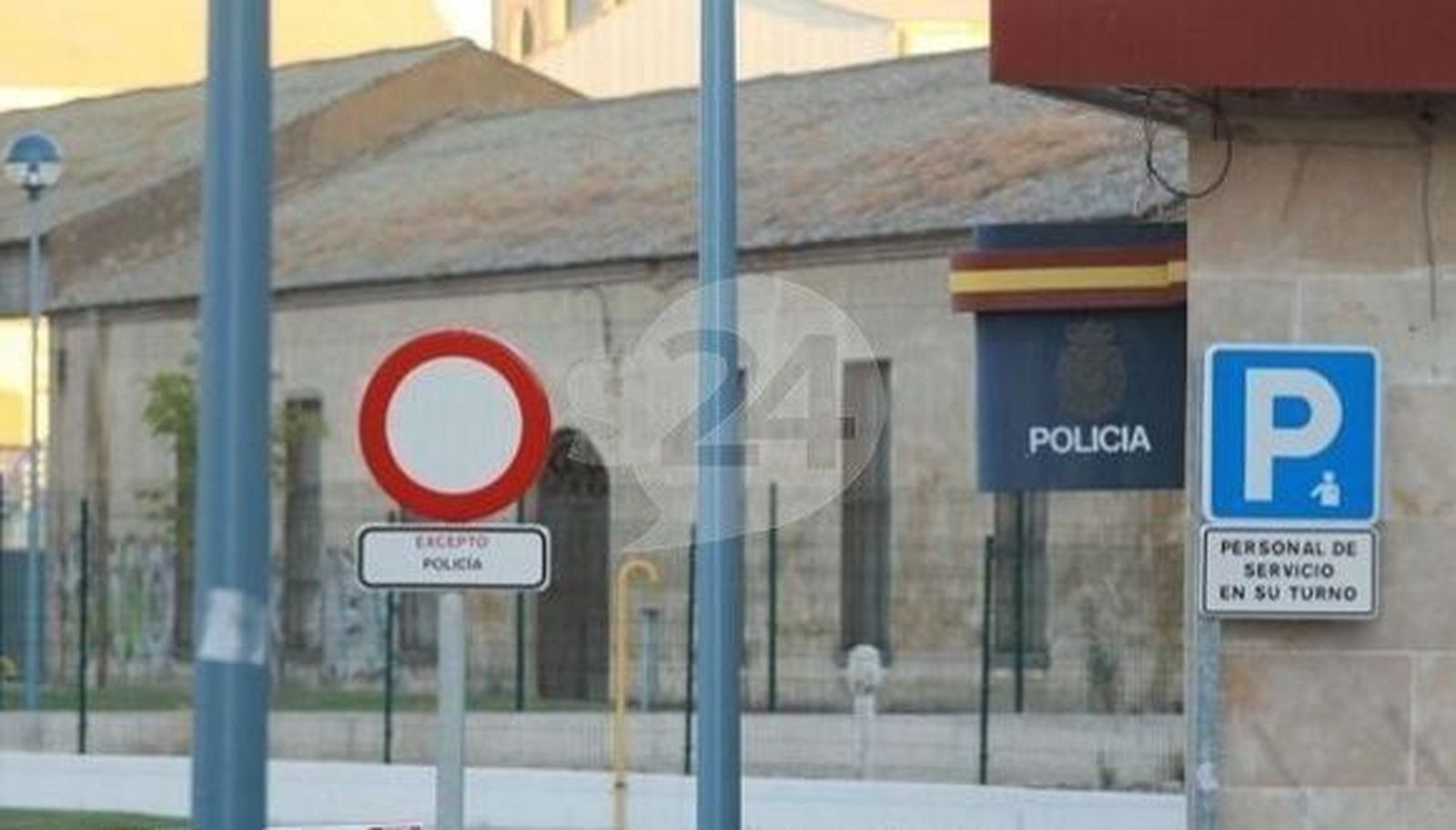 Detenida por simular que no había contratado un hotel que la penalizó por una cancelación