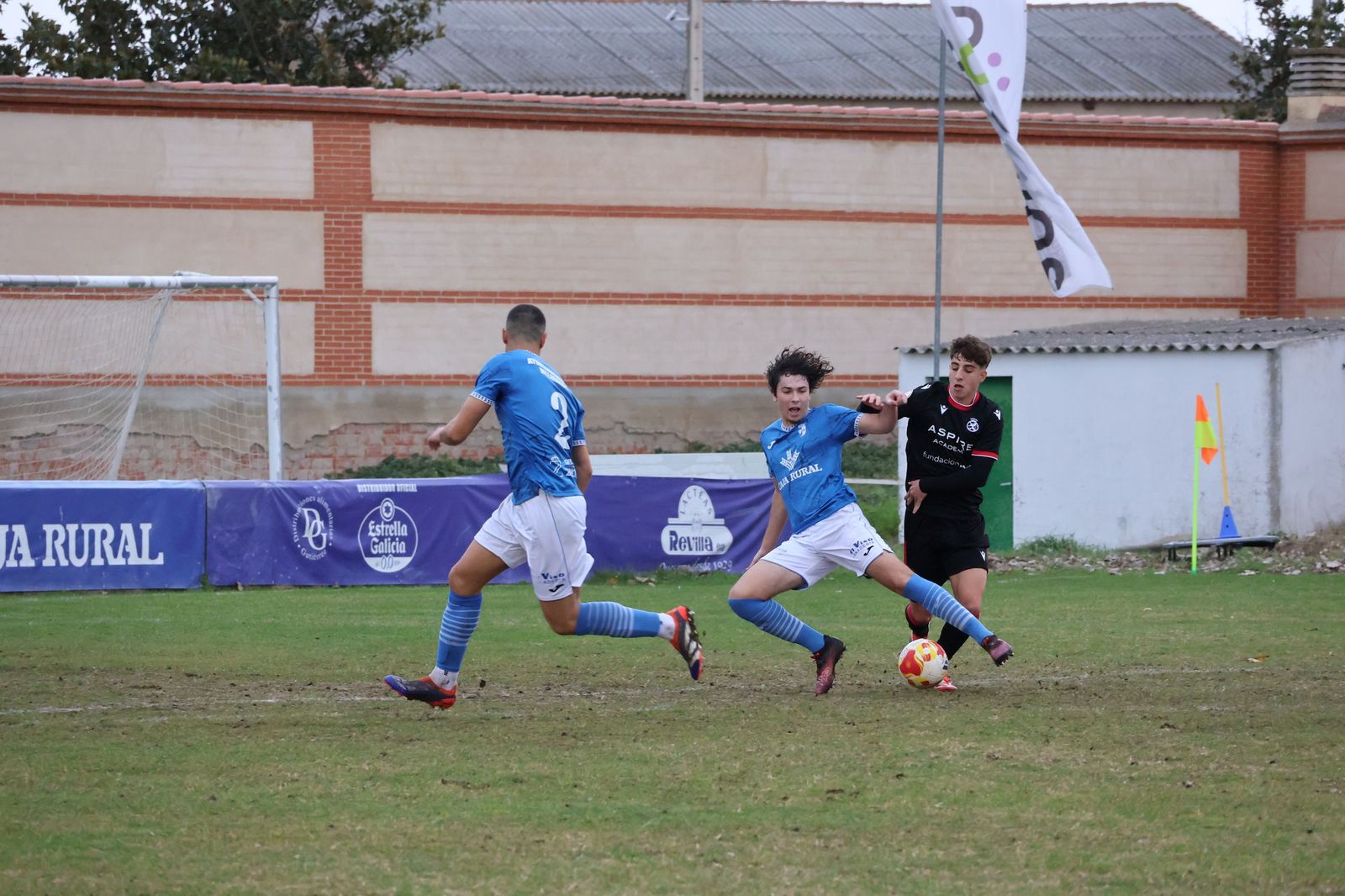 GALERÍA | El encuentro entre el CD Villaralbo y la Cultural Leonesa B en imágenes