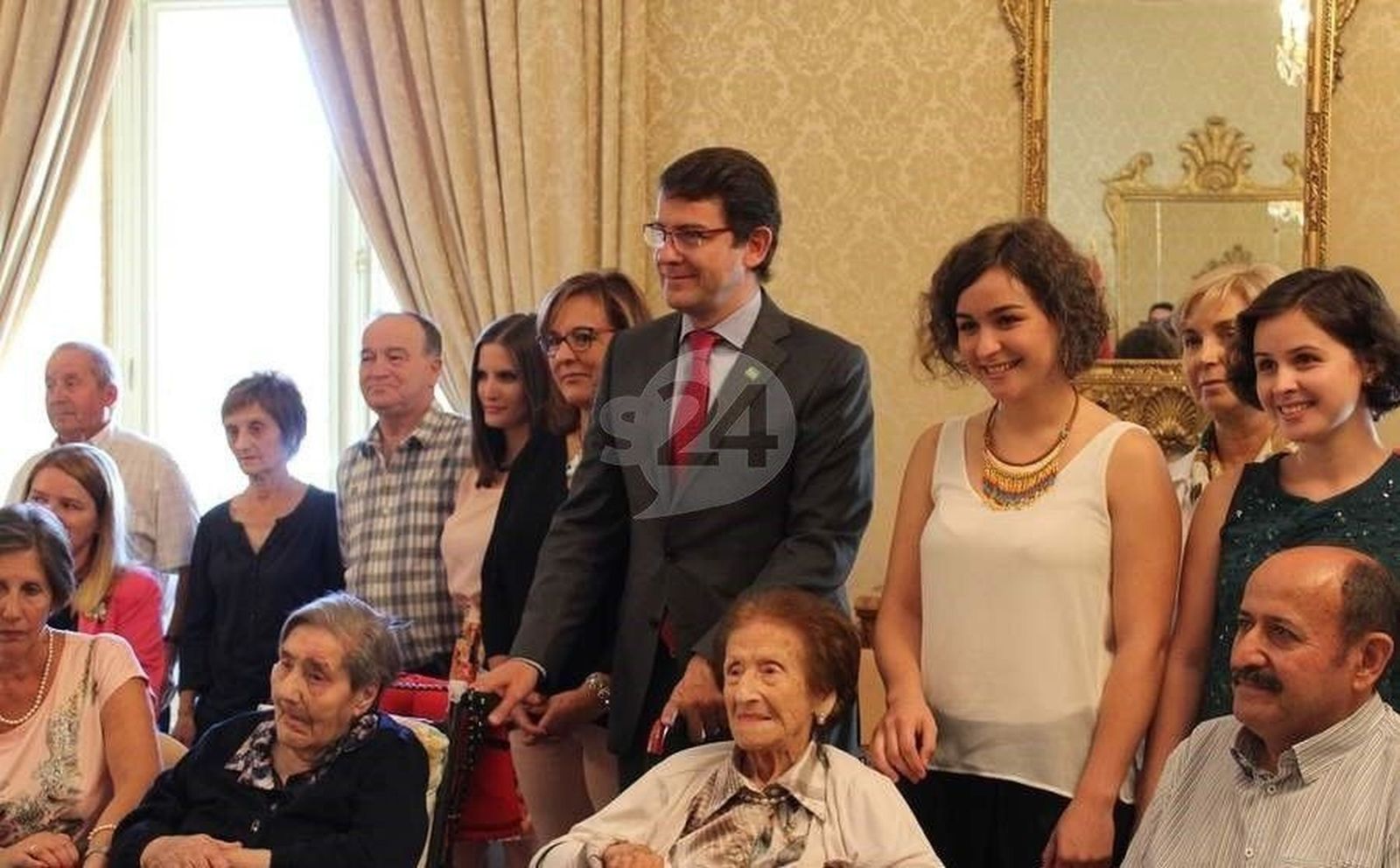 Continúa abierto el plazo para participar en el homenaje a las personas centenarias de la ciudad