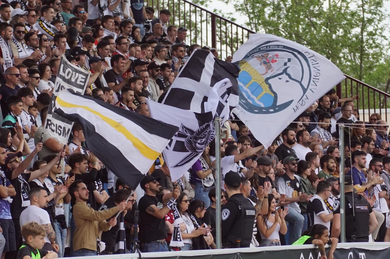 Unionistas – Bilbao Athletic. Estadio Reina Sofía