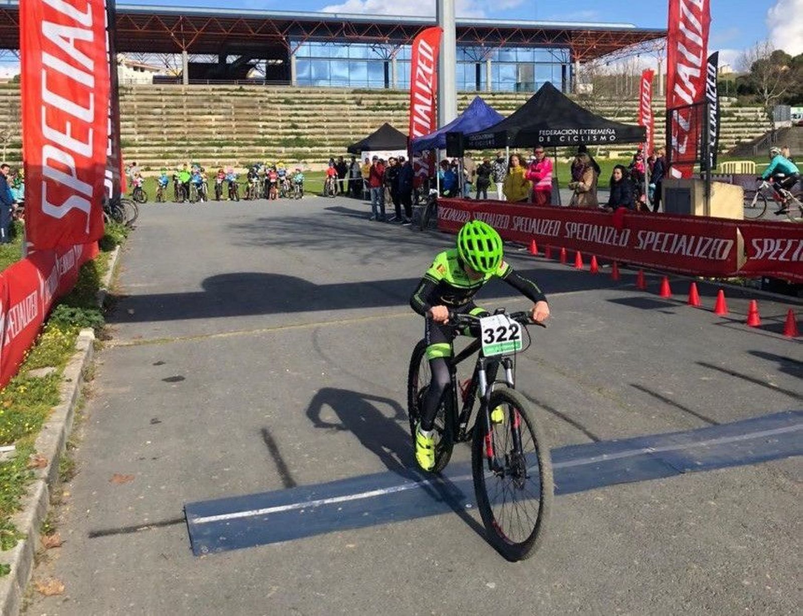 B39700EC D127 449E A889 5246582C6C32 860x1147