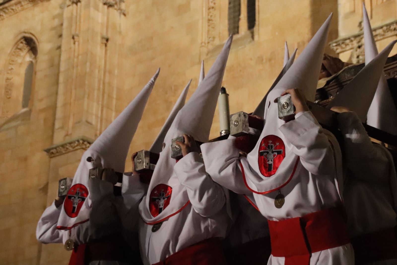 20220413233843-mg-1652