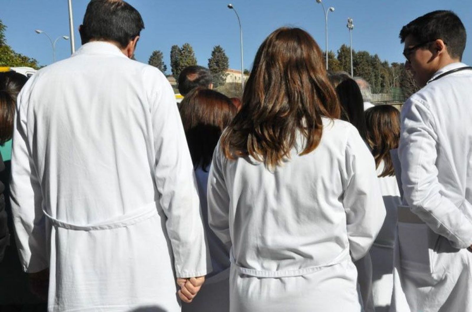 Médicos en una manifestación.Archivo