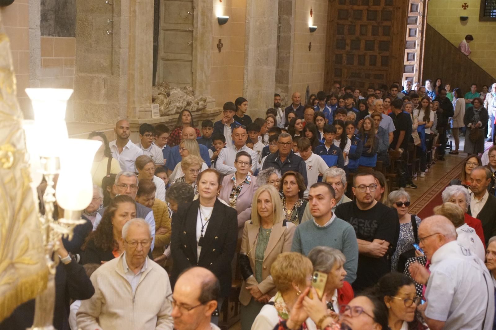 Salida procesión Santa Teresa en Alba de Tormes  (2).jpeg