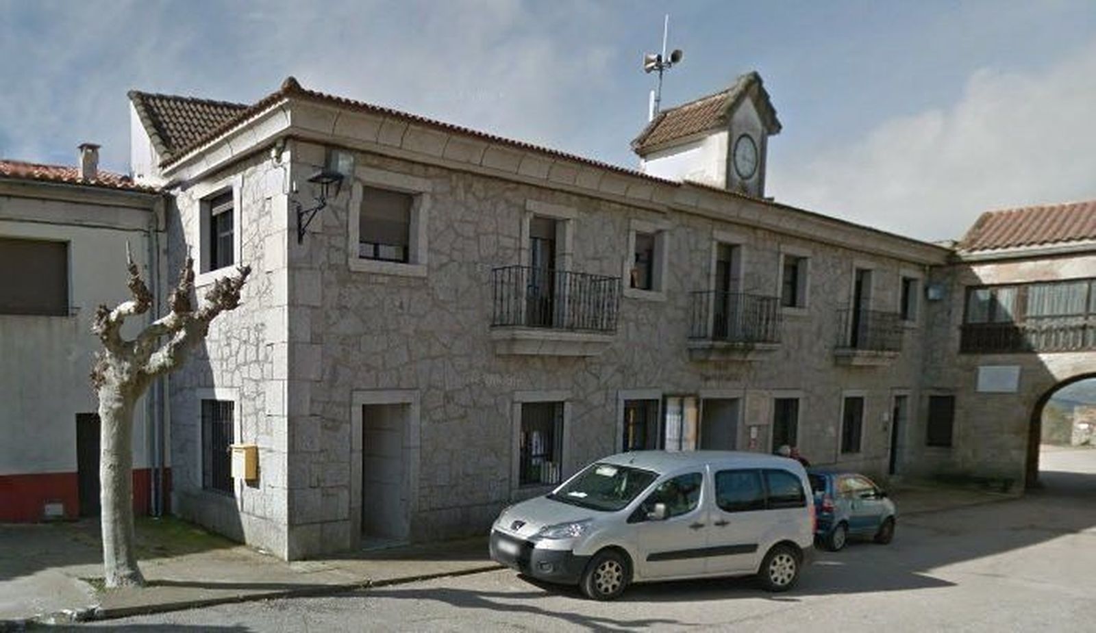 El Ayuntamiento de Pereña de la Ribera. Foto de archivo