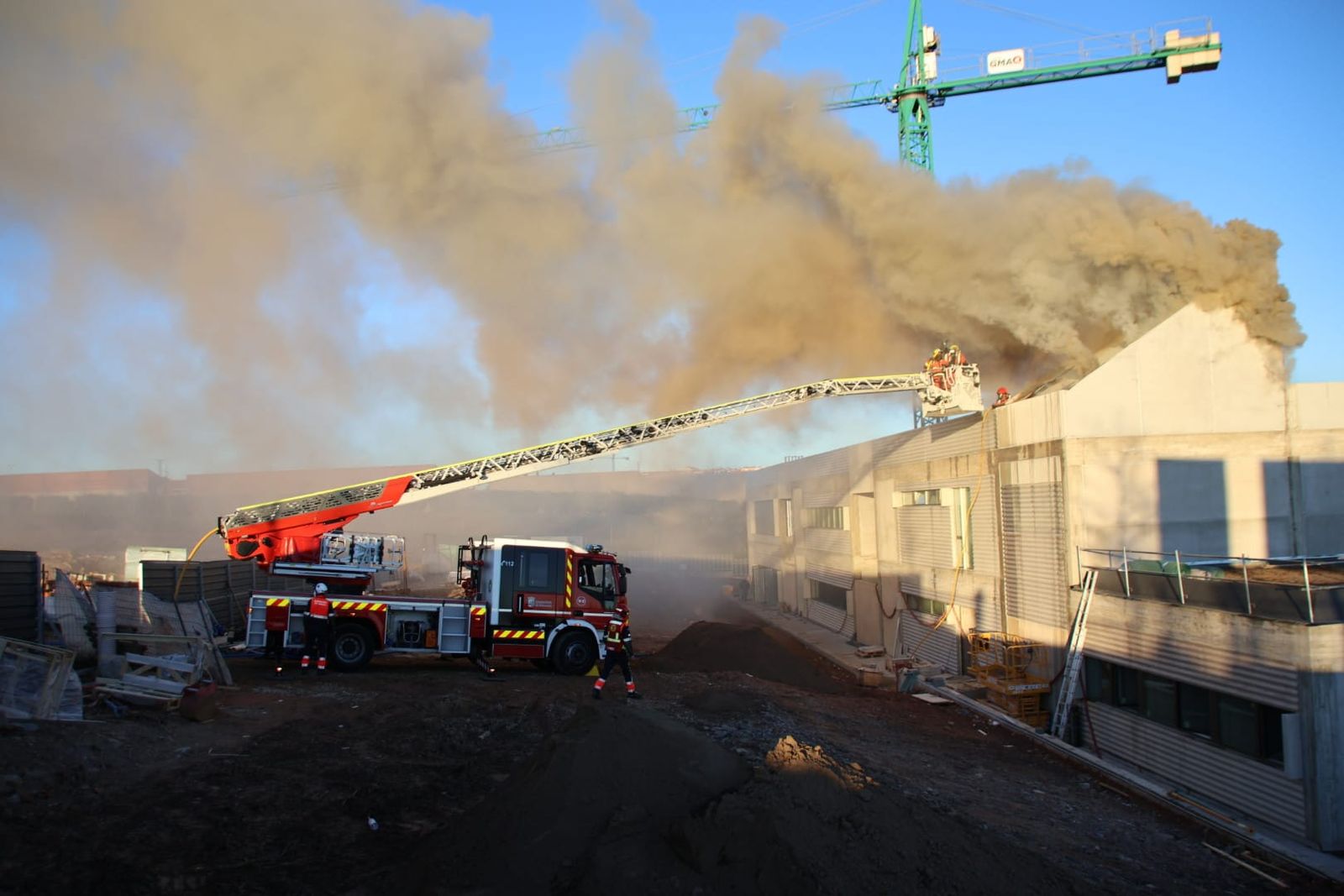 whatsapp-image-2023-12-21-at-17-28-57